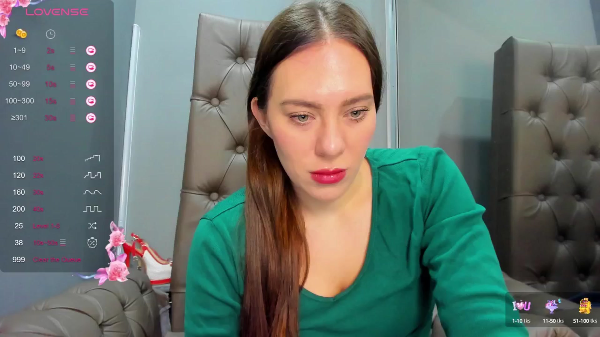 Gallery image thumbnail from Nicole_Kramm's myfreecams stream on, 03/02/2025, 10:20 image 19 of 20