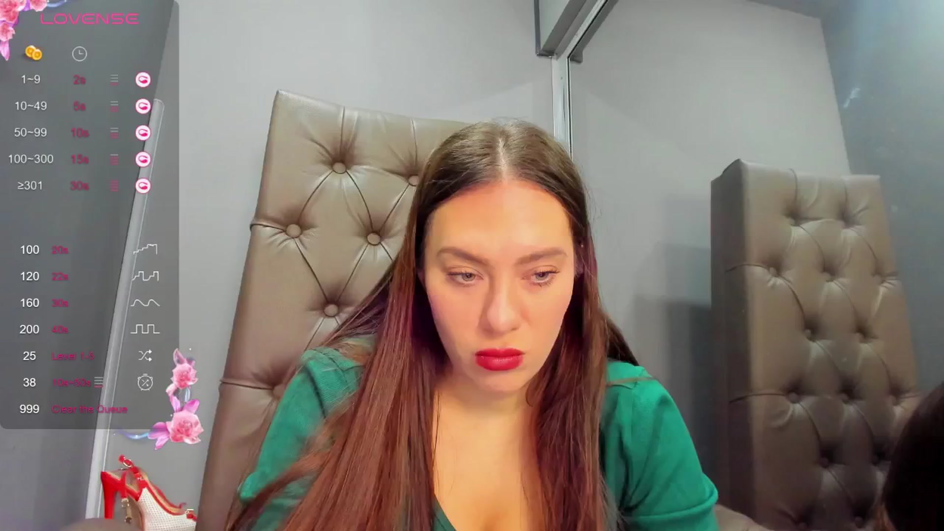 Gallery image thumbnail from Nicole_Kramm's myfreecams stream on, 03/02/2025, 10:20 image 4 of 20