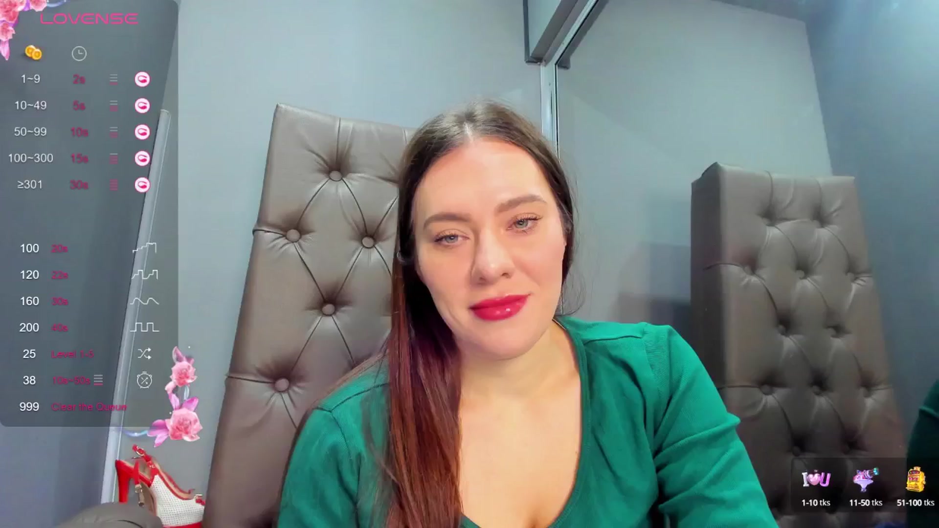 Gallery image thumbnail from Nicole_Kramm's myfreecams stream on, 03/02/2025, 10:20 image 9 of 20