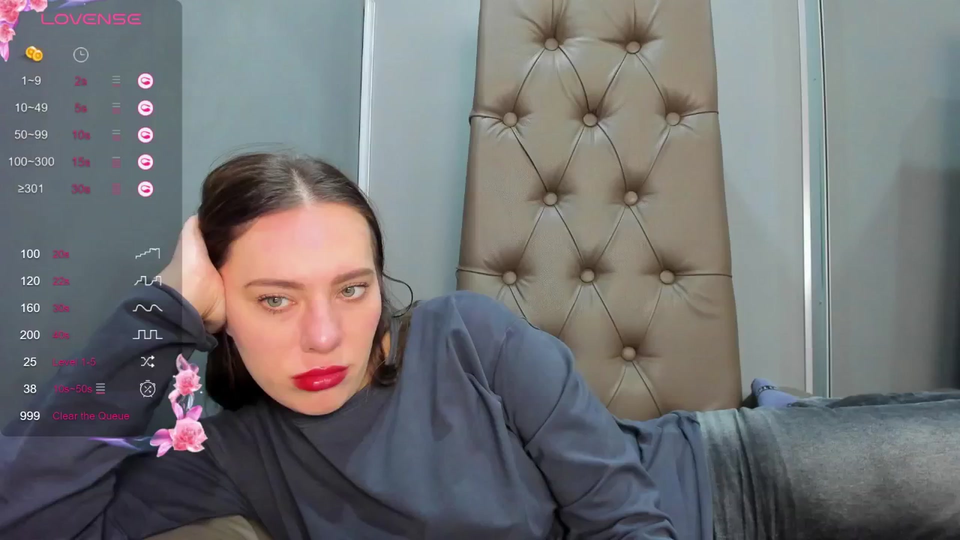 Gallery image thumbnail from Nicole_Kramm's myfreecams stream on, 03/03/2025, 10:44 image 9 of 20