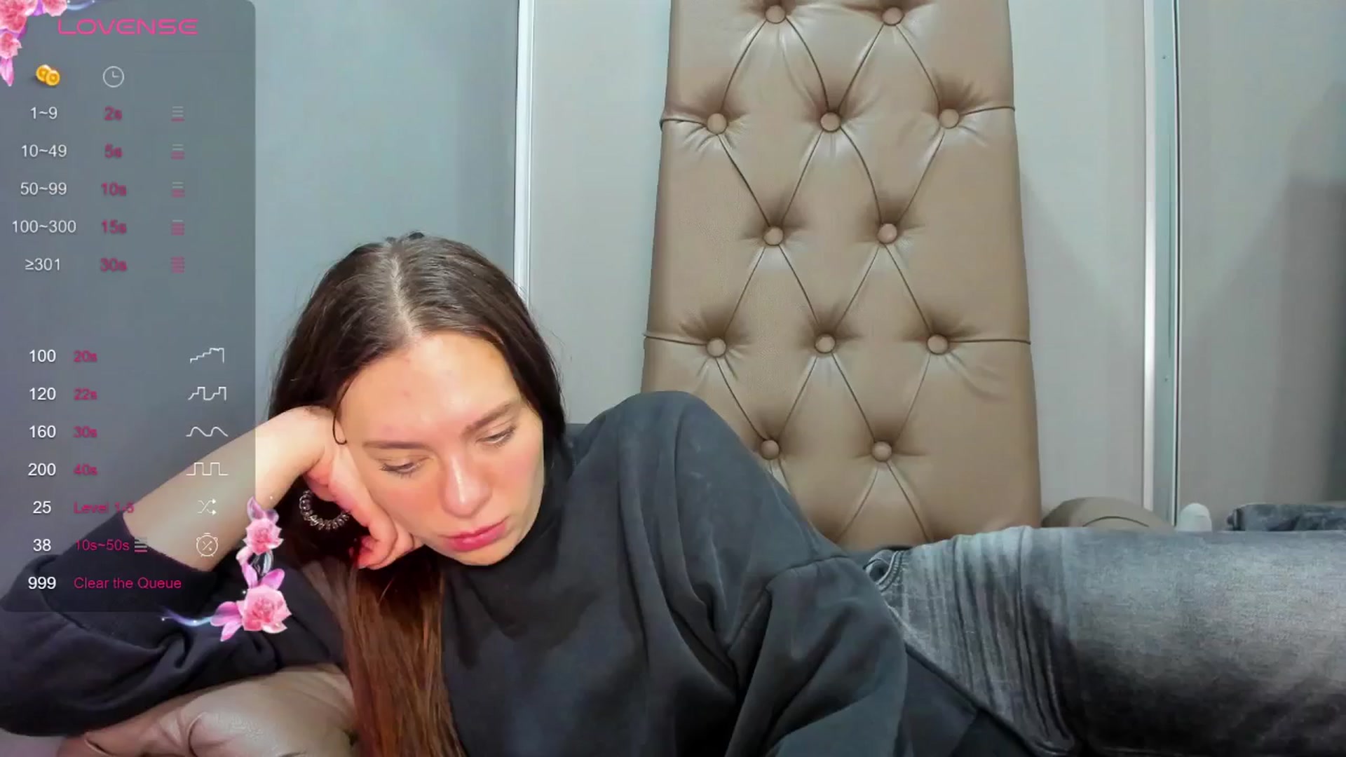 Gallery image thumbnail from Nicole_Kramm's myfreecams stream on, 03/06/2025, 13:49 image 9 of 20