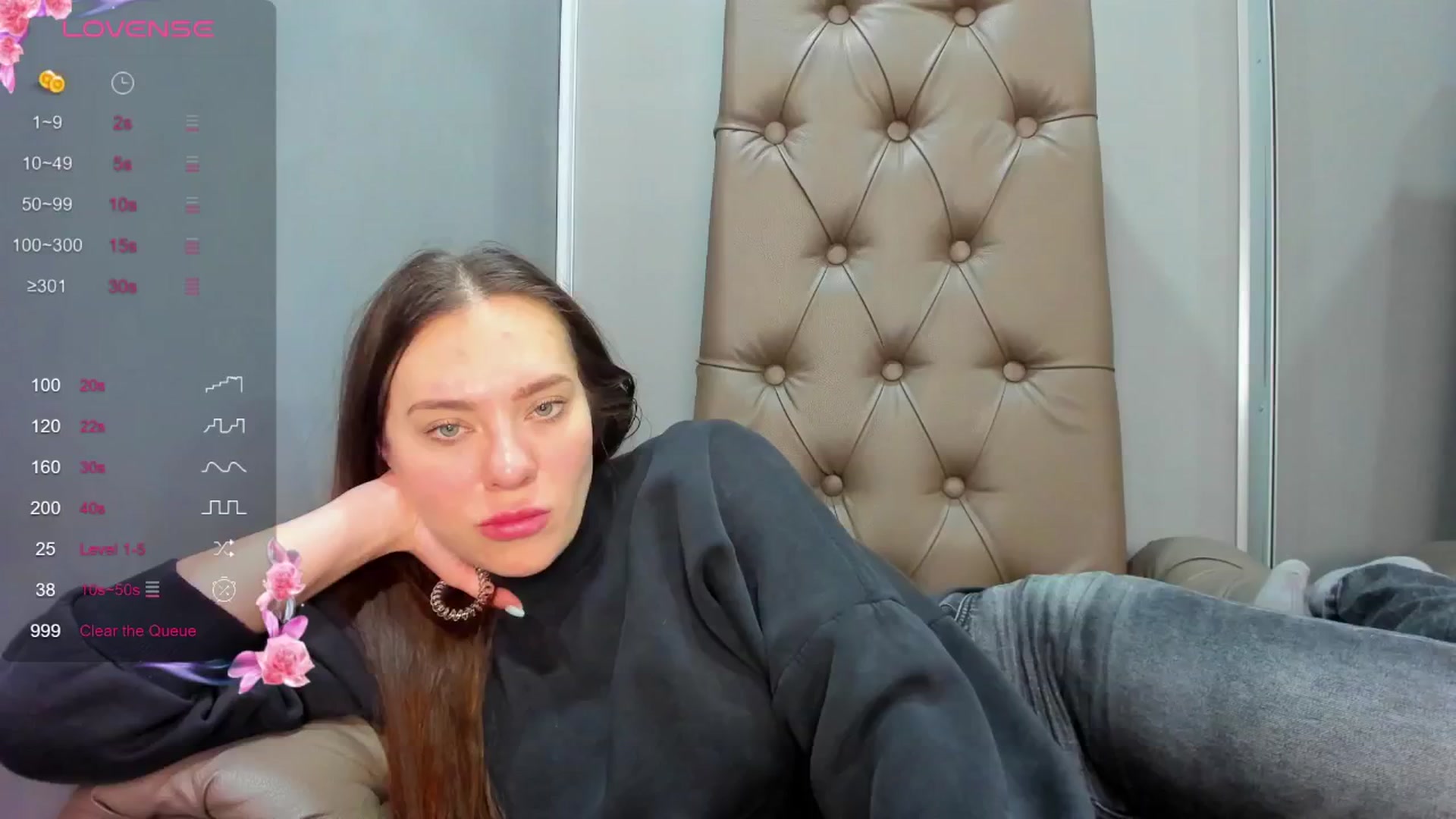 Gallery image thumbnail from Nicole_Kramm's myfreecams stream on, 03/06/2025, 13:49 image 10 of 20