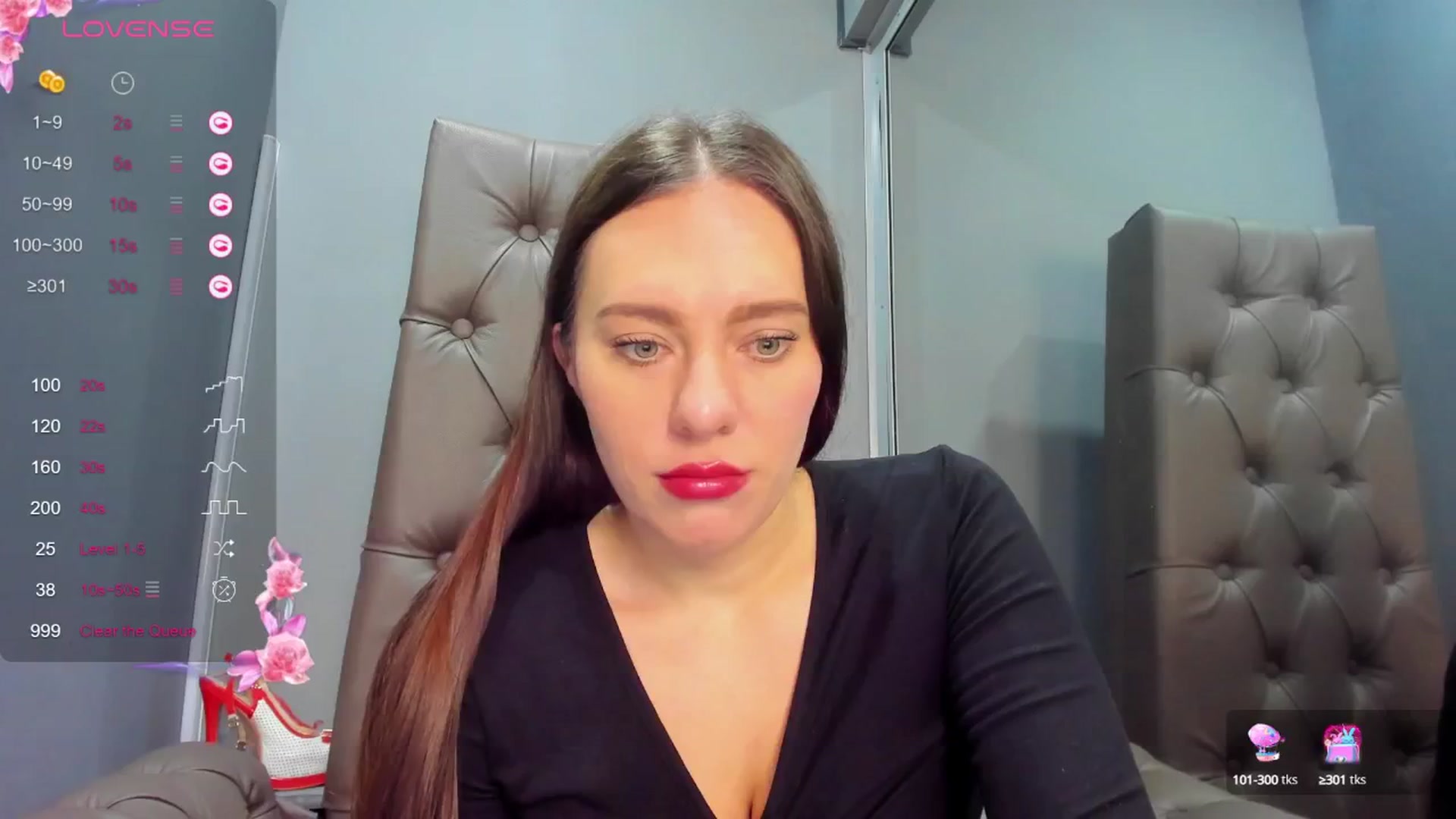 Gallery image thumbnail from Nicole_Kramm's myfreecams stream on, 03/07/2025, 10:23 image 2 of 20