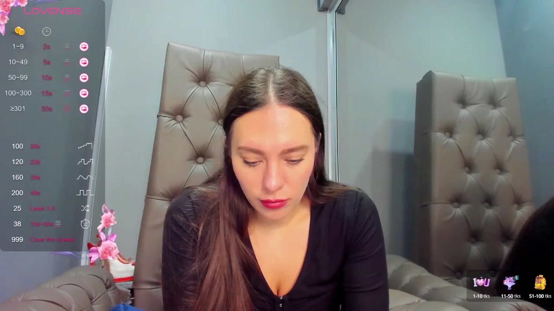 Gallery image thumbnail from Nicole_Kramm's myfreecams stream on, 03/07/2025, 11:38 image 5 of 20