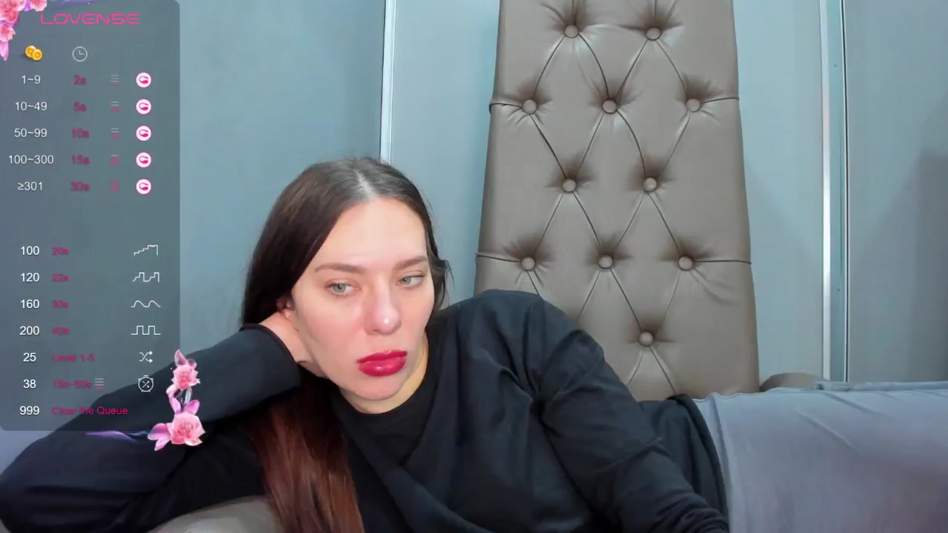 Gallery image thumbnail from Nicole_Kramm's myfreecams stream on, 03/09/2025, 11:05 image 12 of 20
