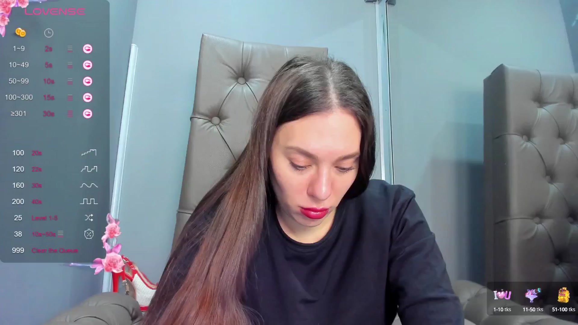 Gallery image thumbnail from Nicole_Kramm's myfreecams stream on, 03/09/2025, 11:05 image 19 of 20
