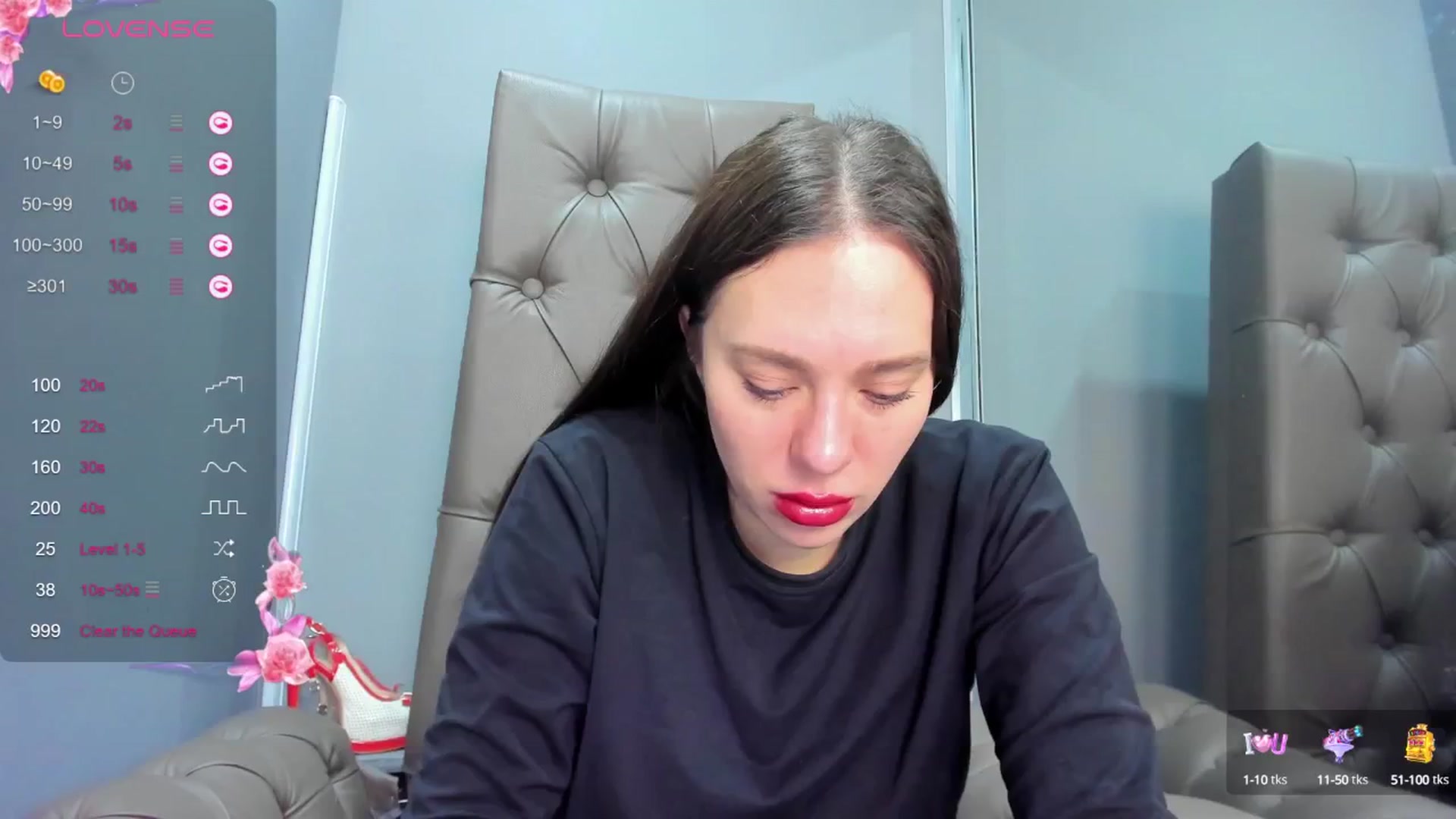 Gallery image thumbnail from Nicole_Kramm's myfreecams stream on, 03/09/2025, 11:05 image 4 of 20