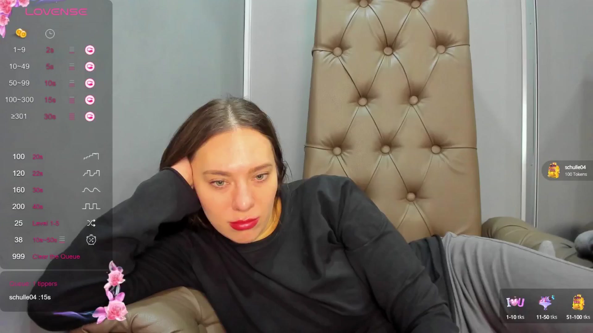 Gallery image thumbnail from Nicole_Kramm's myfreecams stream on, 03/09/2025, 12:35 image 4 of 20