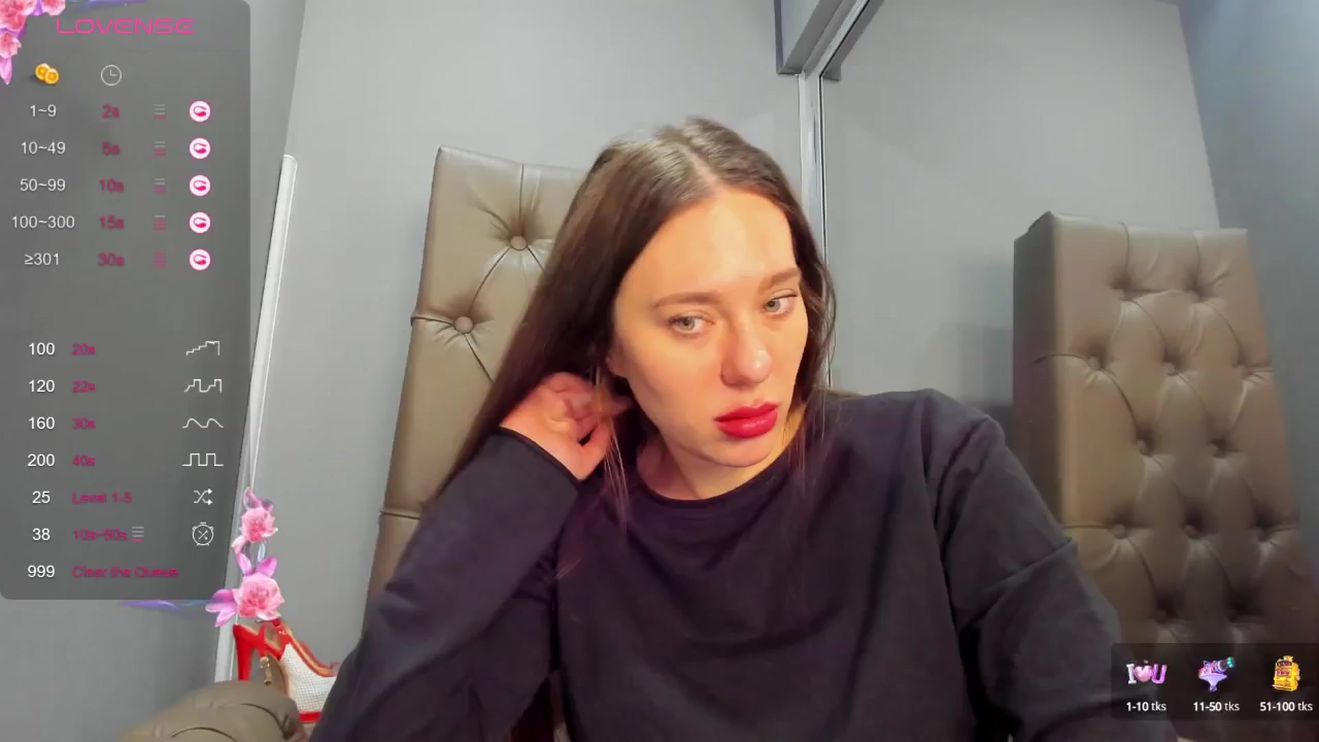 Gallery image thumbnail from Nicole_Kramm's myfreecams stream on, 03/09/2025, 12:35 image 13 of 20