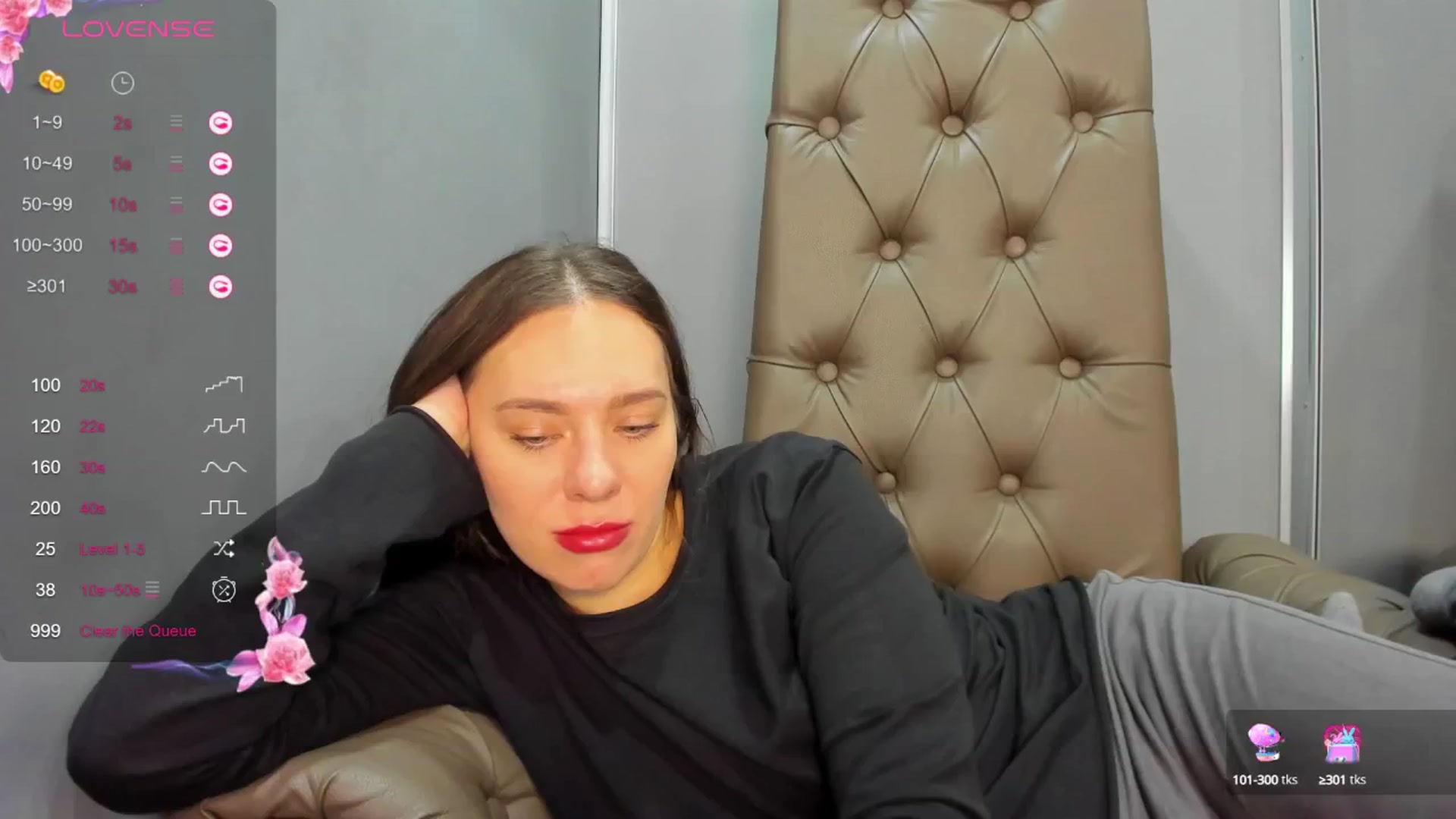 Gallery image thumbnail from Nicole_Kramm's myfreecams stream on, 03/09/2025, 12:35 image 2 of 20