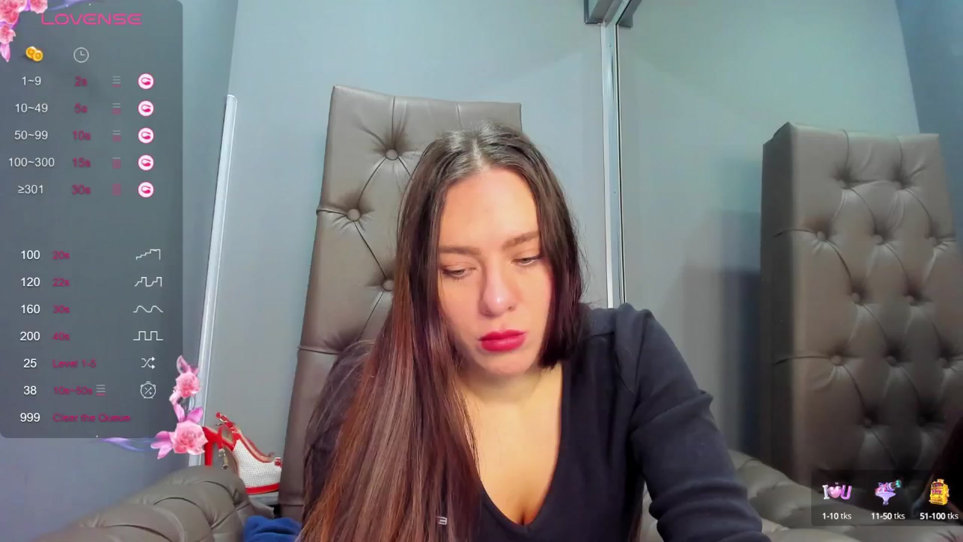 Gallery image thumbnail from Nicole_Kramm's myfreecams stream on, 03/10/2025, 07:25 image 8 of 20