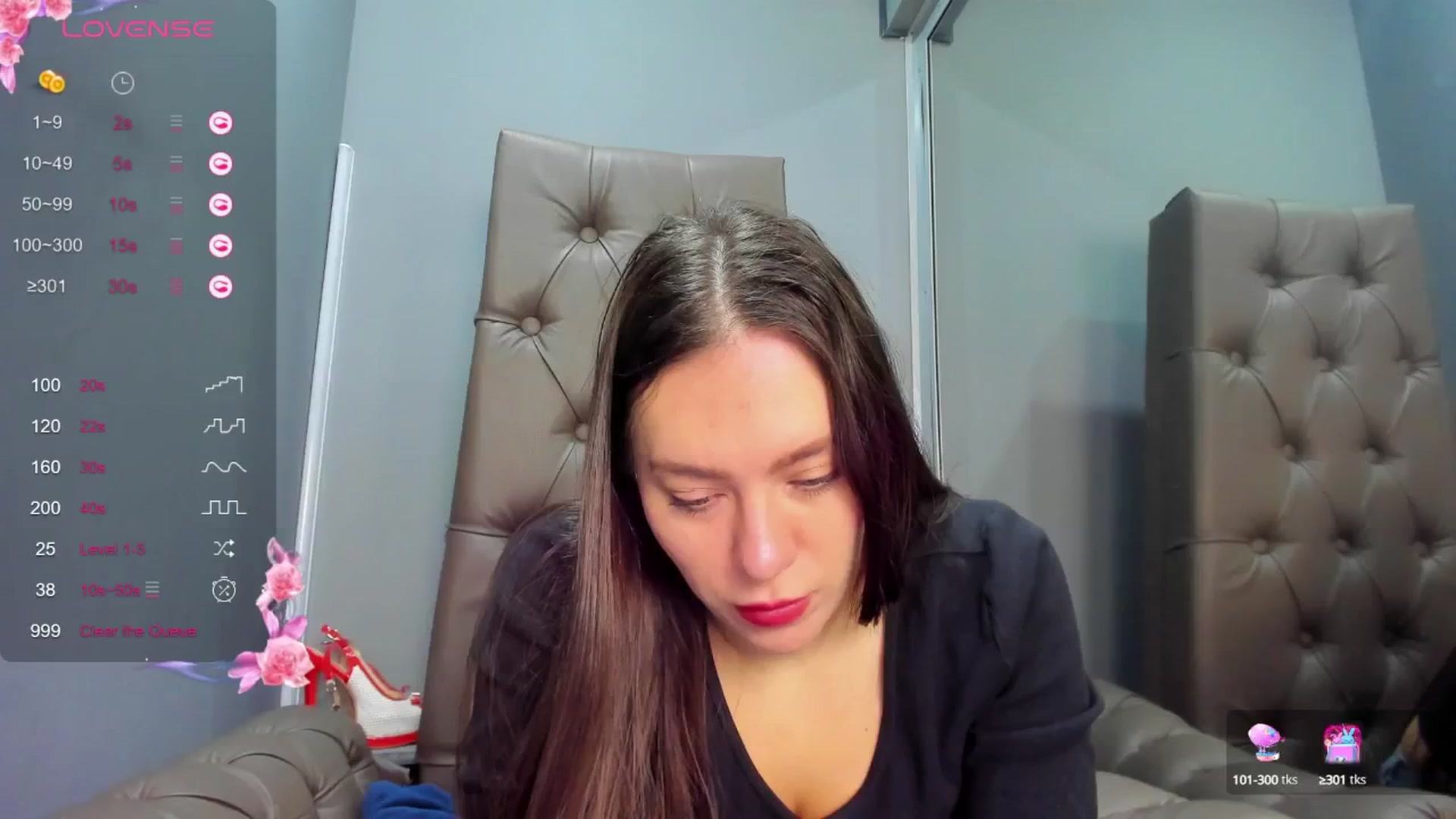 Gallery image thumbnail from Nicole_Kramm's myfreecams stream on, 03/10/2025, 07:25 image 10 of 20