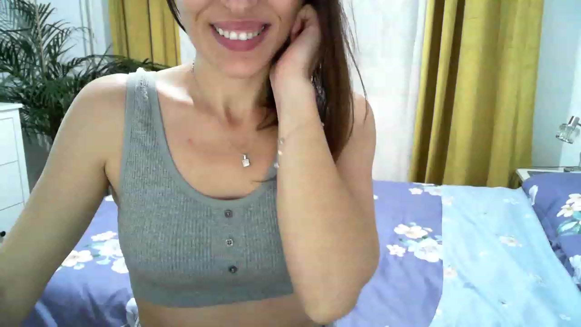 Gallery image thumbnail from Nicole_Nov's myfreecams stream on, 11/22/2022, 18:35 image 5 of 20