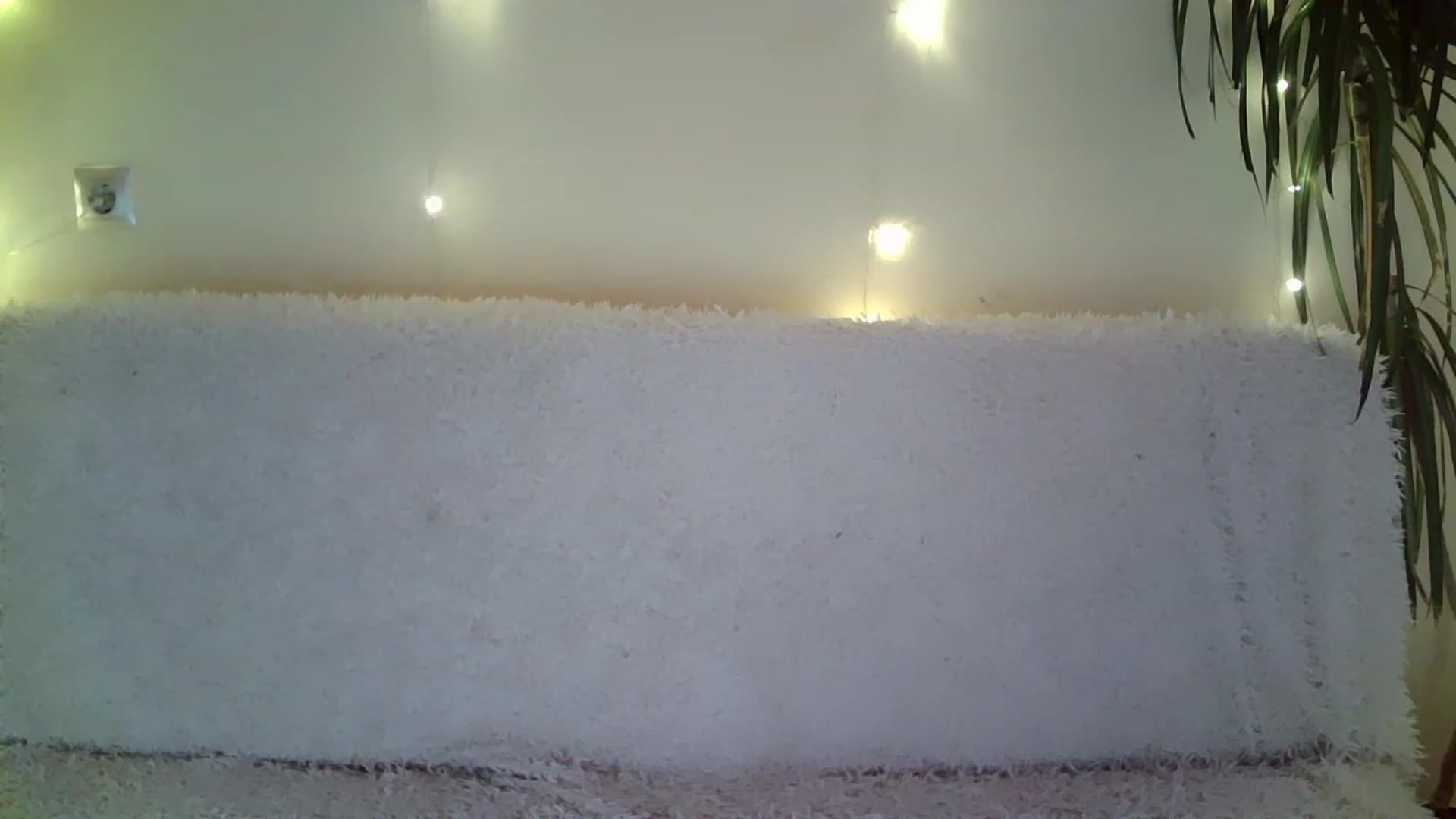 Gallery image thumbnail from Nicole_W's myfreecams stream on, 02/09/2023, 09:45 image 17 of 20