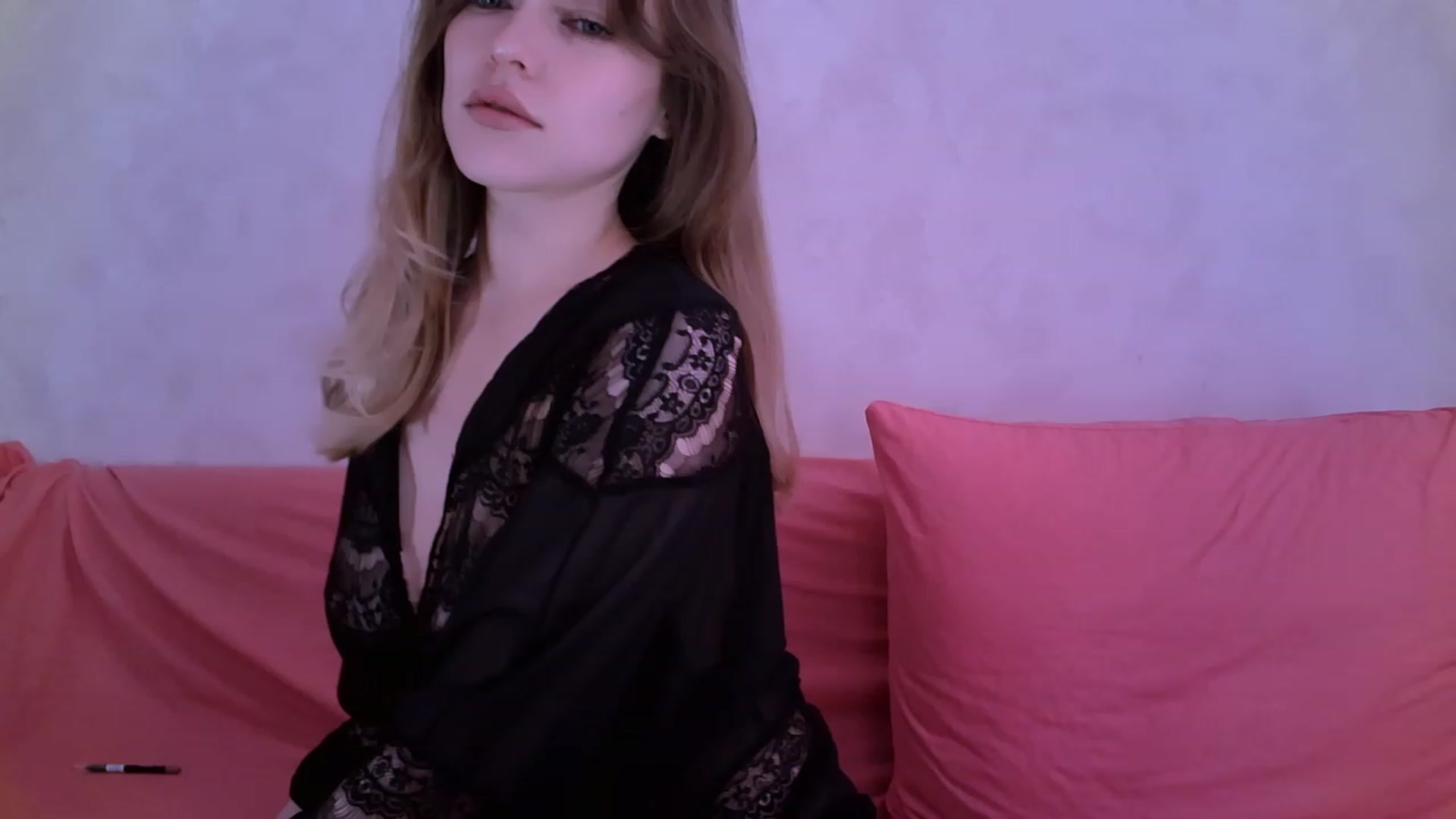 Gallery image thumbnail from Nicole_W's myfreecams stream on, 08/27/2023, 08:02 image 5 of 20