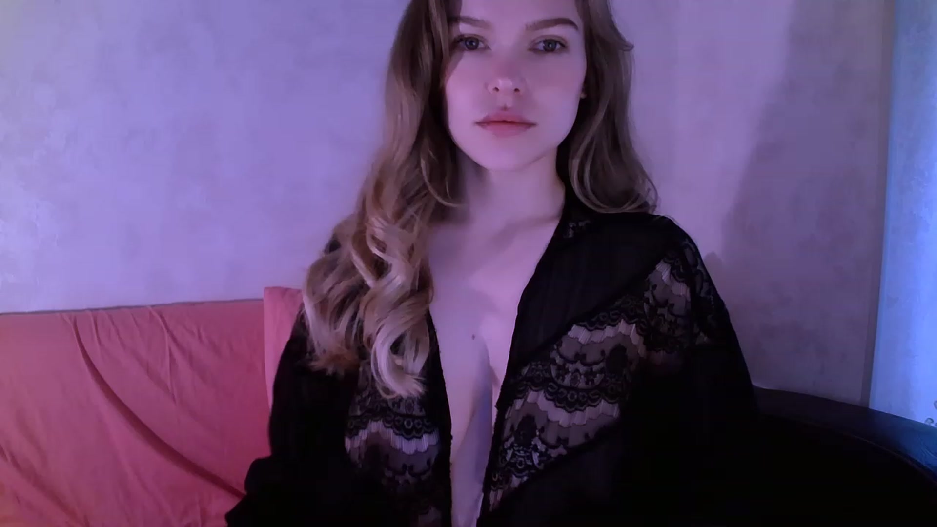 Gallery image thumbnail from Nicole_W's myfreecams stream on, 11/27/2023, 05:24 image 19 of 20