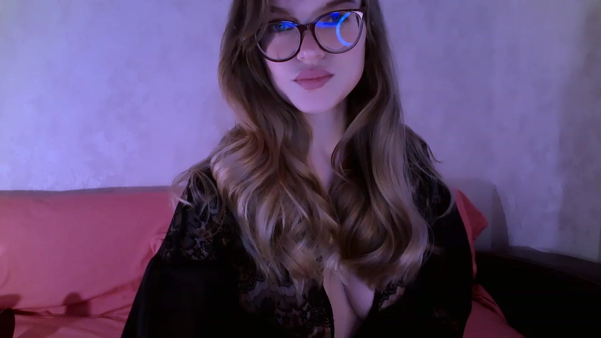Gallery image thumbnail from Nicole_W's myfreecams stream on, 12/17/2023, 09:45 image 11 of 20