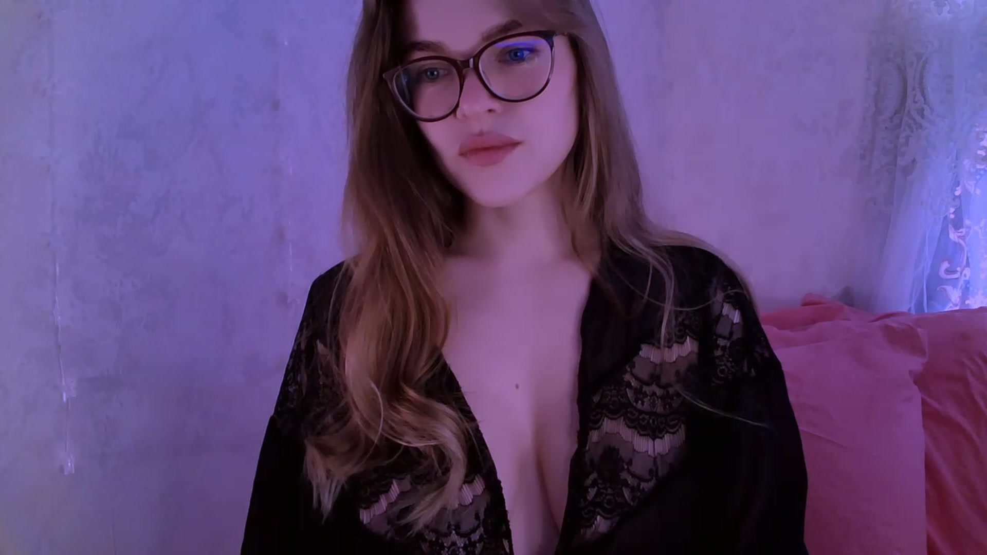 Gallery image thumbnail from Nicole_W's myfreecams stream on, 02/11/2024, 07:56 image 6 of 20