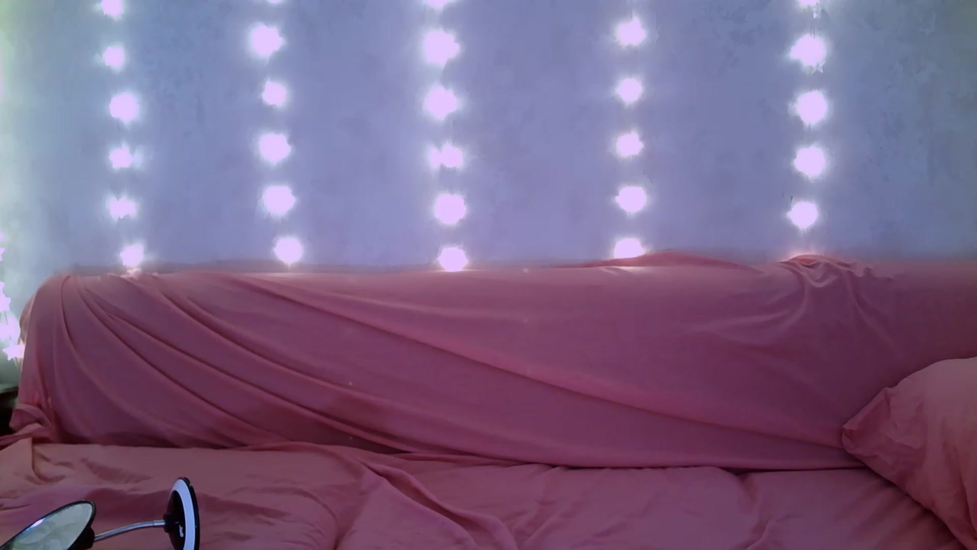 Gallery image thumbnail from Nicole_W's myfreecams stream on, 03/05/2024, 06:35 image 16 of 20