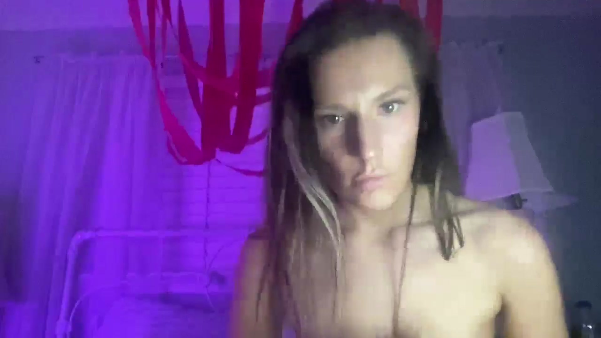 Gallery image thumbnail from Nicole_banks's myfreecams stream on, 02/15/2026, 06:15 image 12 of 20