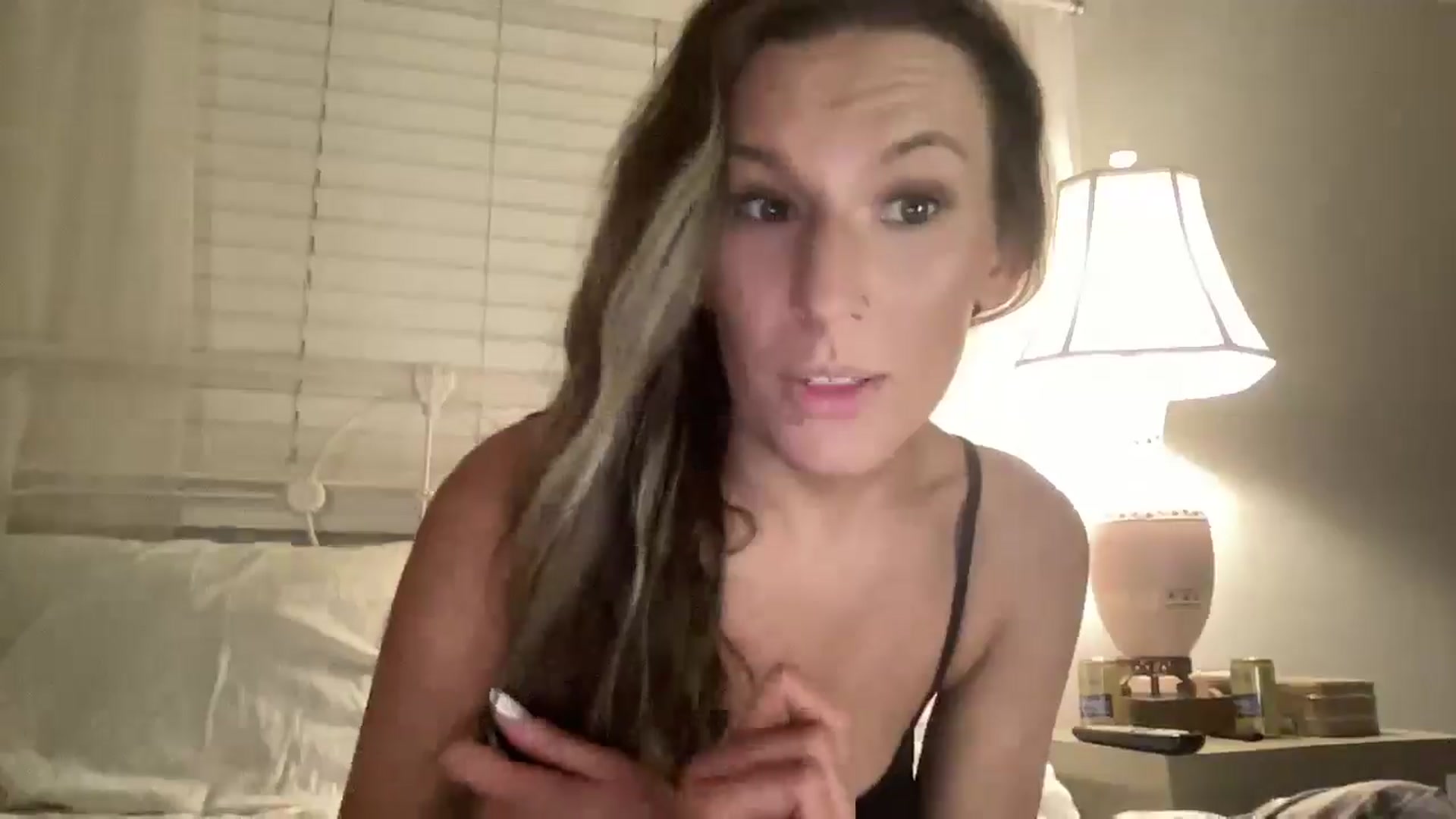Gallery image thumbnail from Nicole_banks's myfreecams stream on, 02/25/2026, 06:49 image 10 of 20