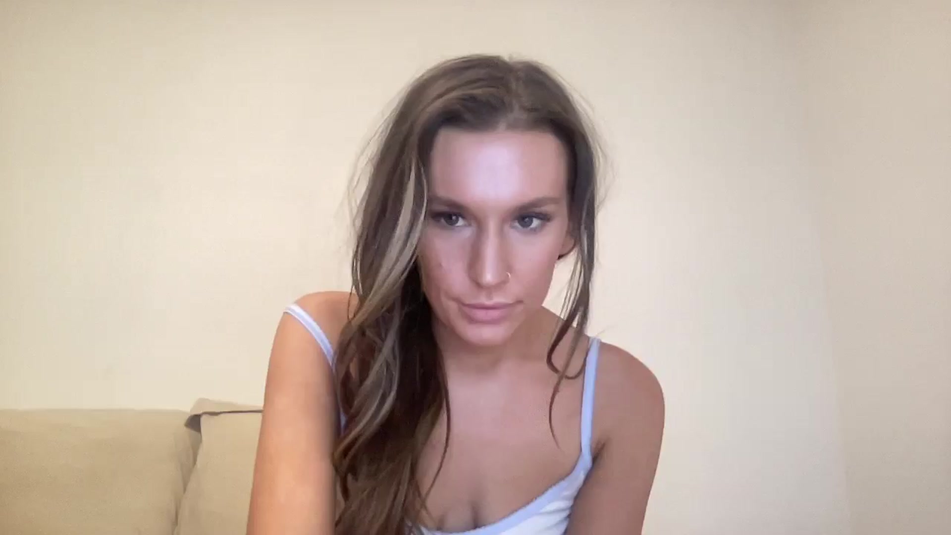 Gallery image thumbnail from Nicole_banks's myfreecams stream on, 04/03/2026, 03:46 image 1 of 20