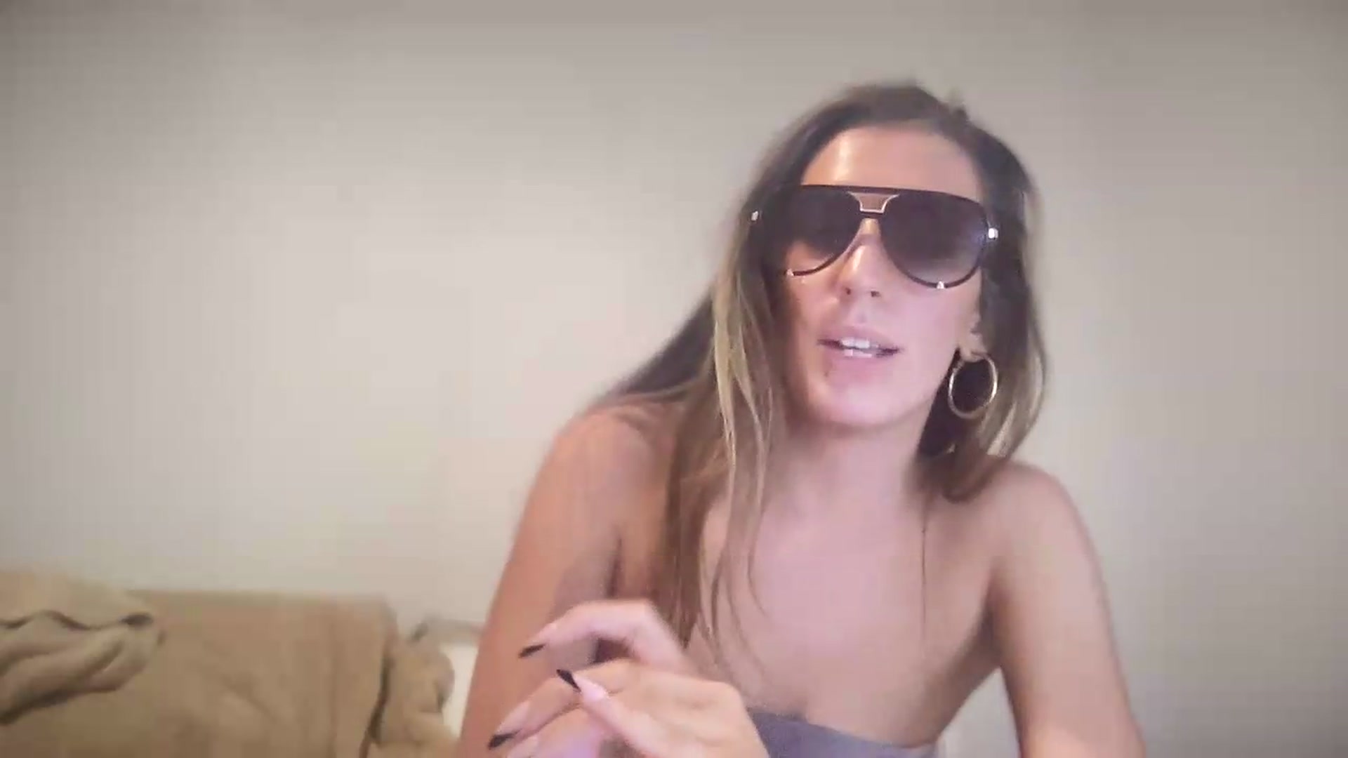 Gallery image thumbnail from Nicole_banks's myfreecams stream on, 06/24/2026, 02:30 image 17 of 20