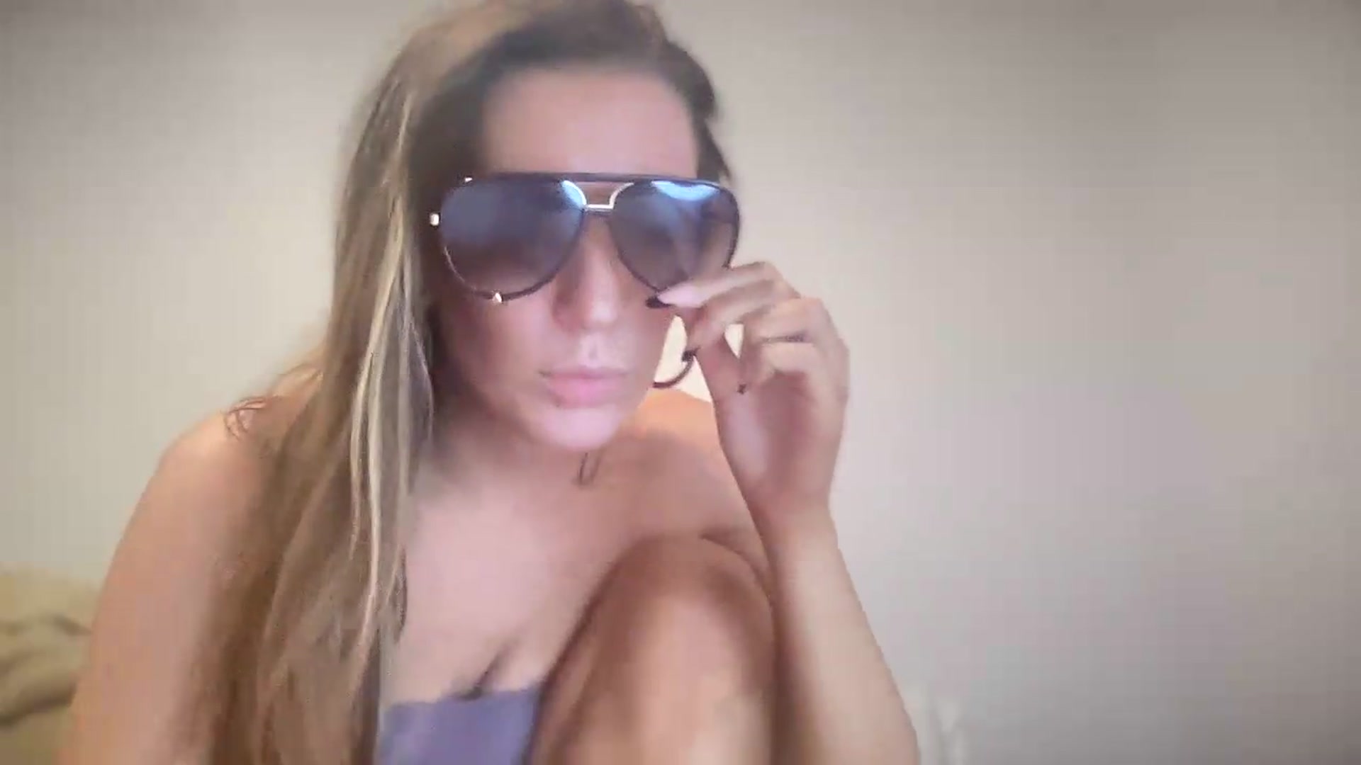 Gallery image thumbnail from Nicole_banks's myfreecams stream on, 06/24/2026, 02:30 image 16 of 20