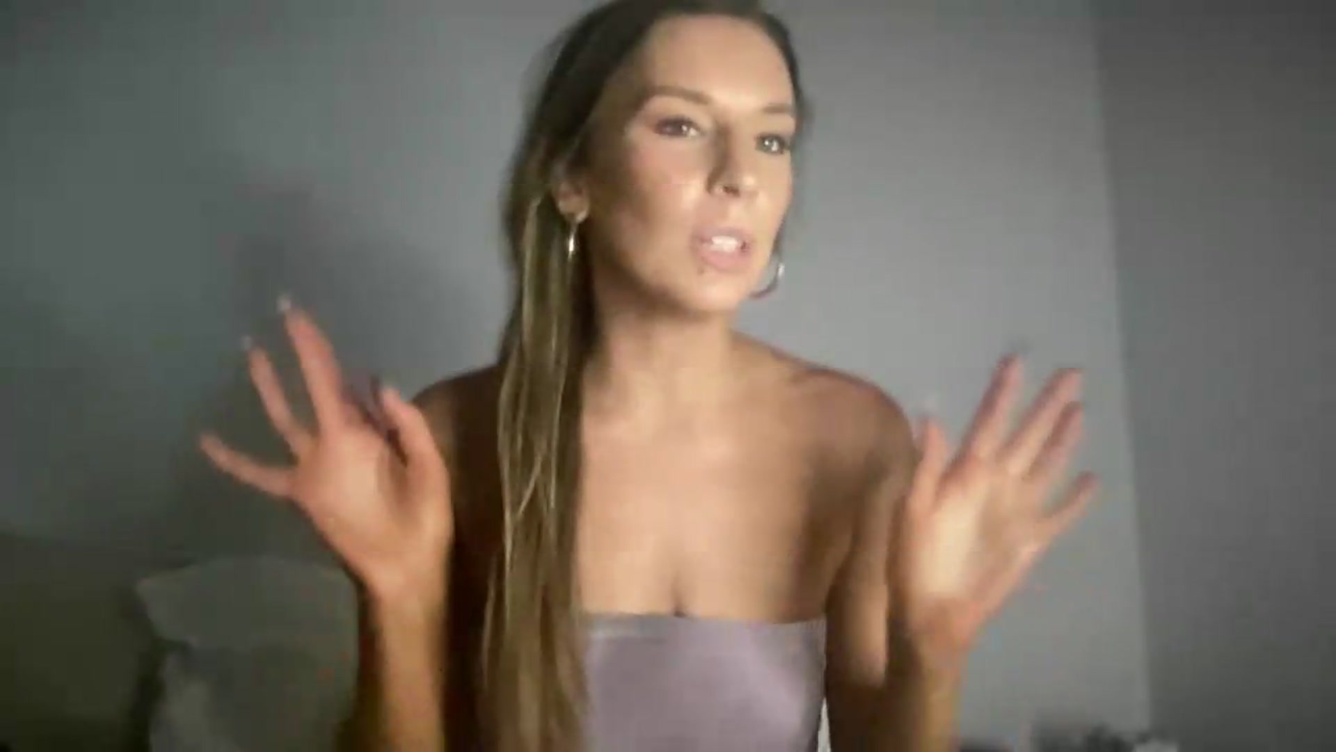 Gallery image thumbnail from Nicole_banks's myfreecams stream on, 06/25/2026, 04:34 image 6 of 20