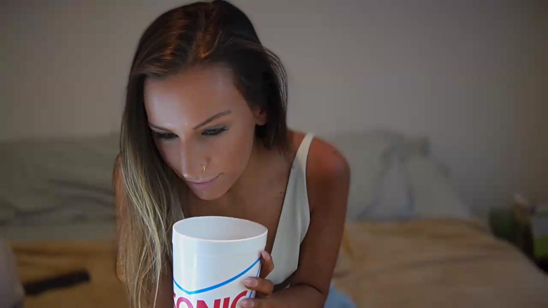 Gallery image thumbnail from Nicole_banks's myfreecams stream on, 07/09/2026, 21:17 image 12 of 20