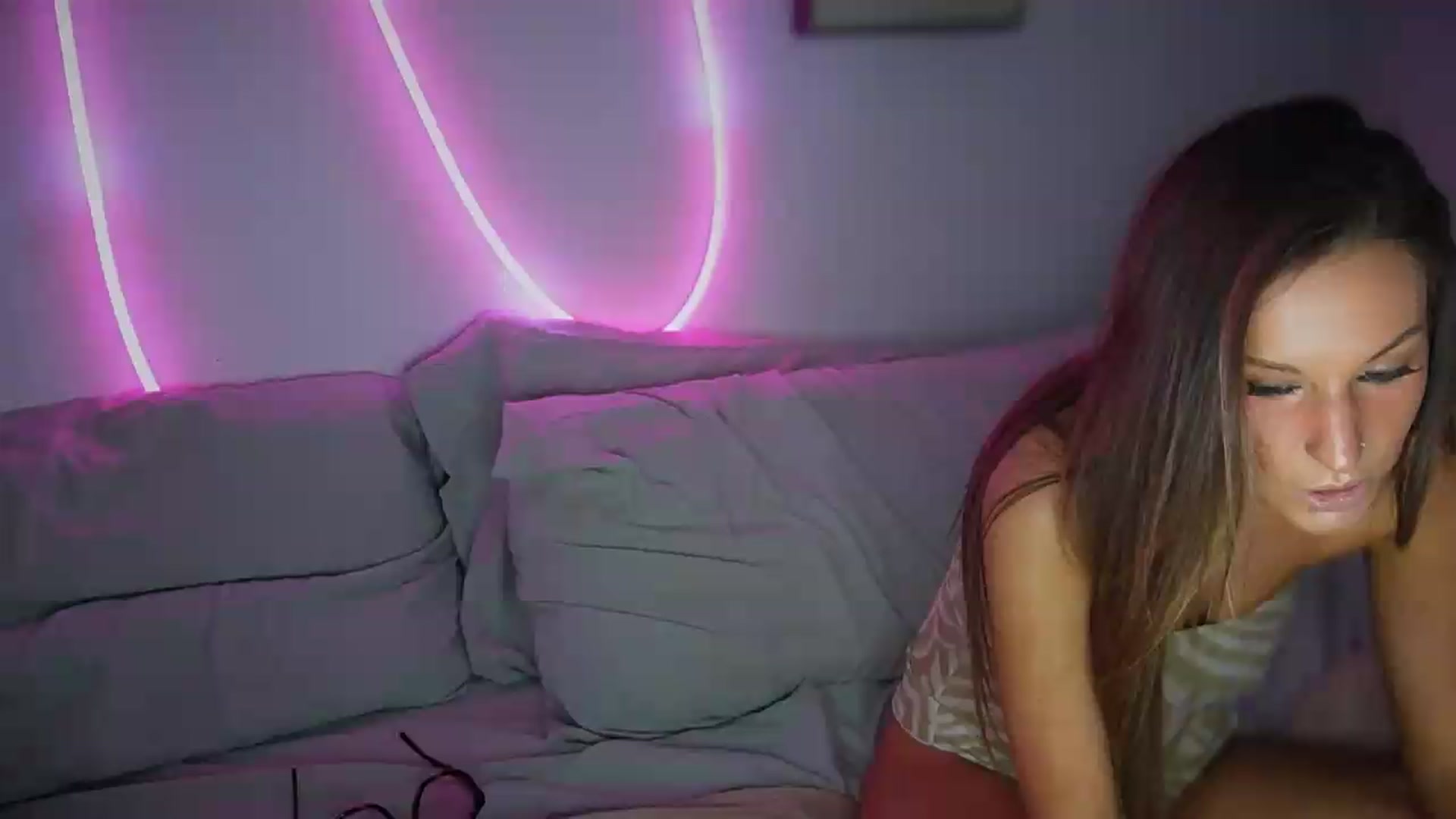 Gallery image thumbnail from Nicole_banks's myfreecams stream on, 07/28/2026, 19:03 image 12 of 20