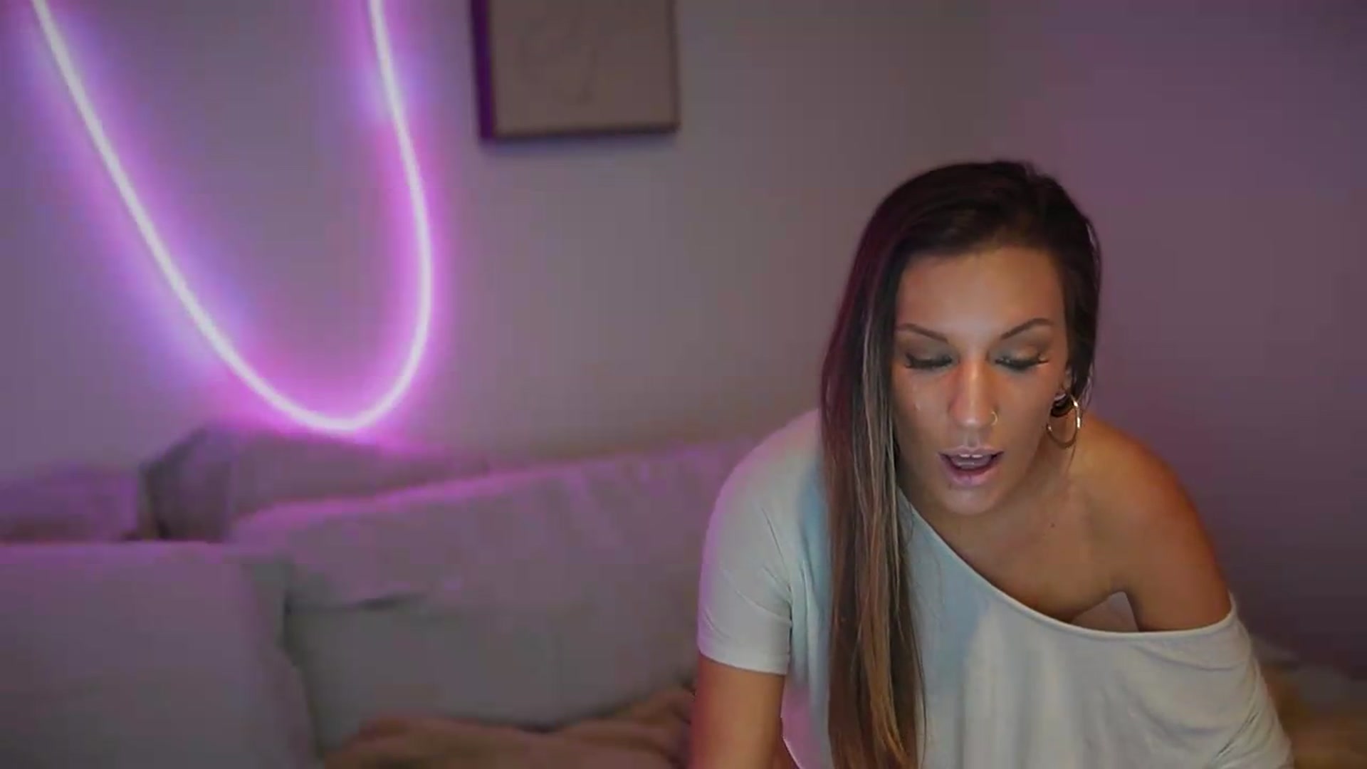 Gallery image thumbnail from Nicole_banks's myfreecams stream on, 07/29/2026, 05:03 image 20 of 20