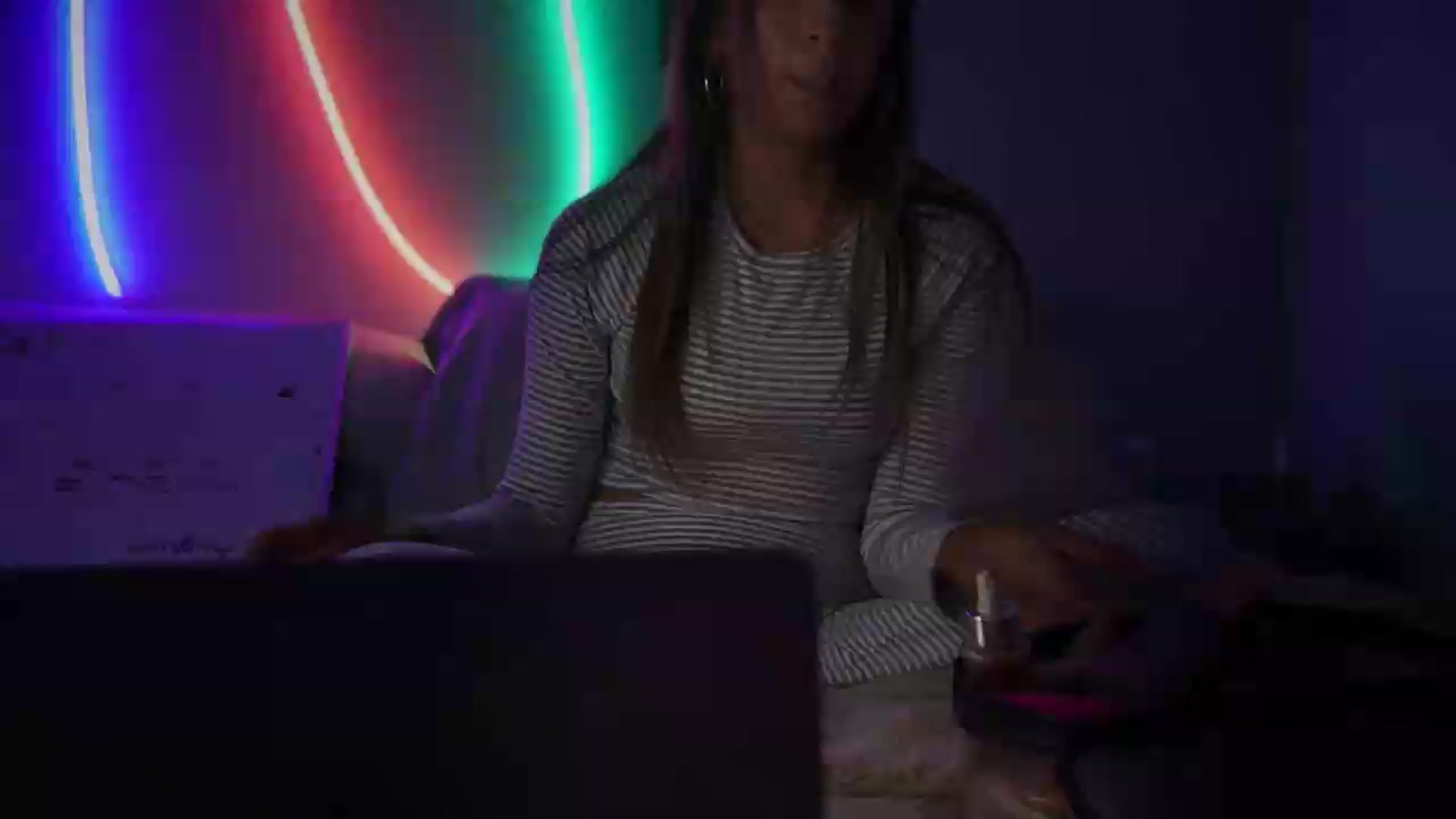 Gallery image thumbnail from Nicole_banks's myfreecams stream on, 08/02/2026, 06:00 image 3 of 20