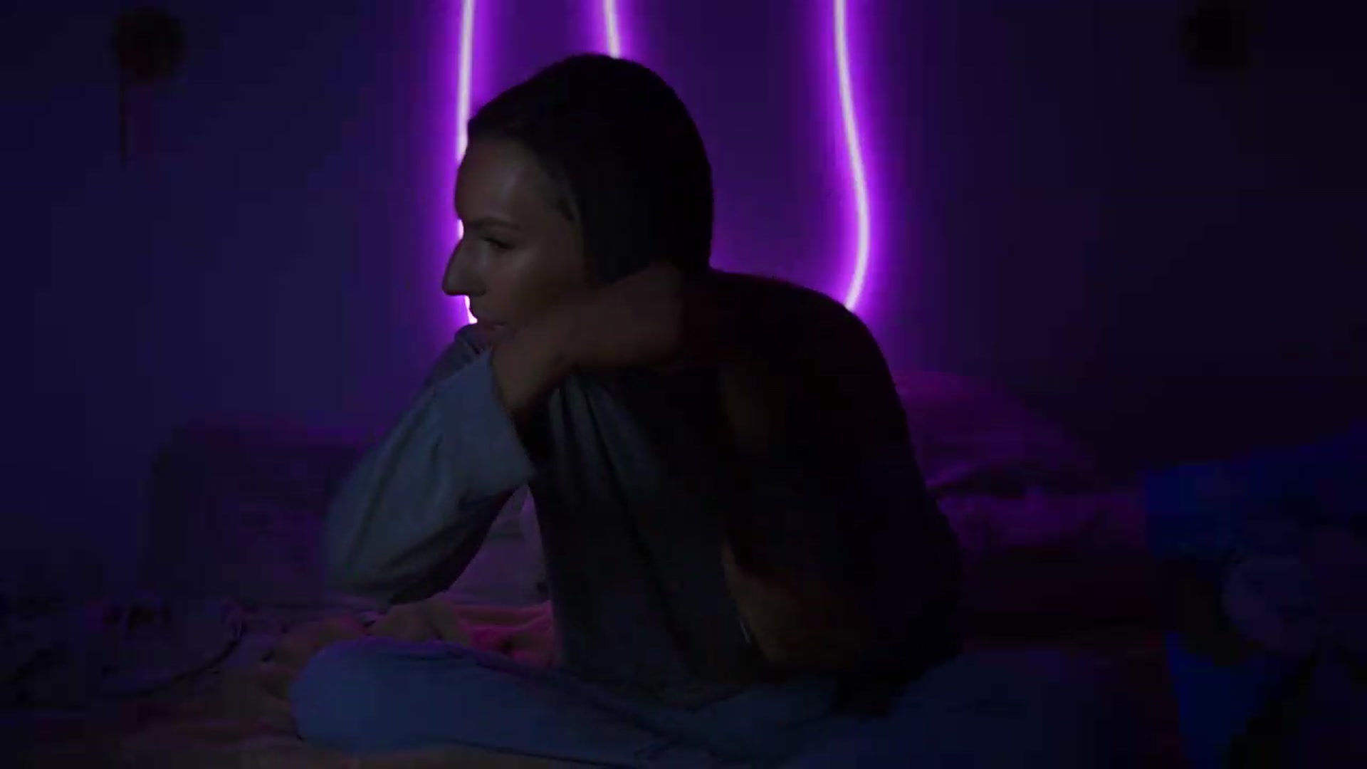 Gallery image thumbnail from Nicole_banks's myfreecams stream on, 08/23/2026, 06:02 image 8 of 20