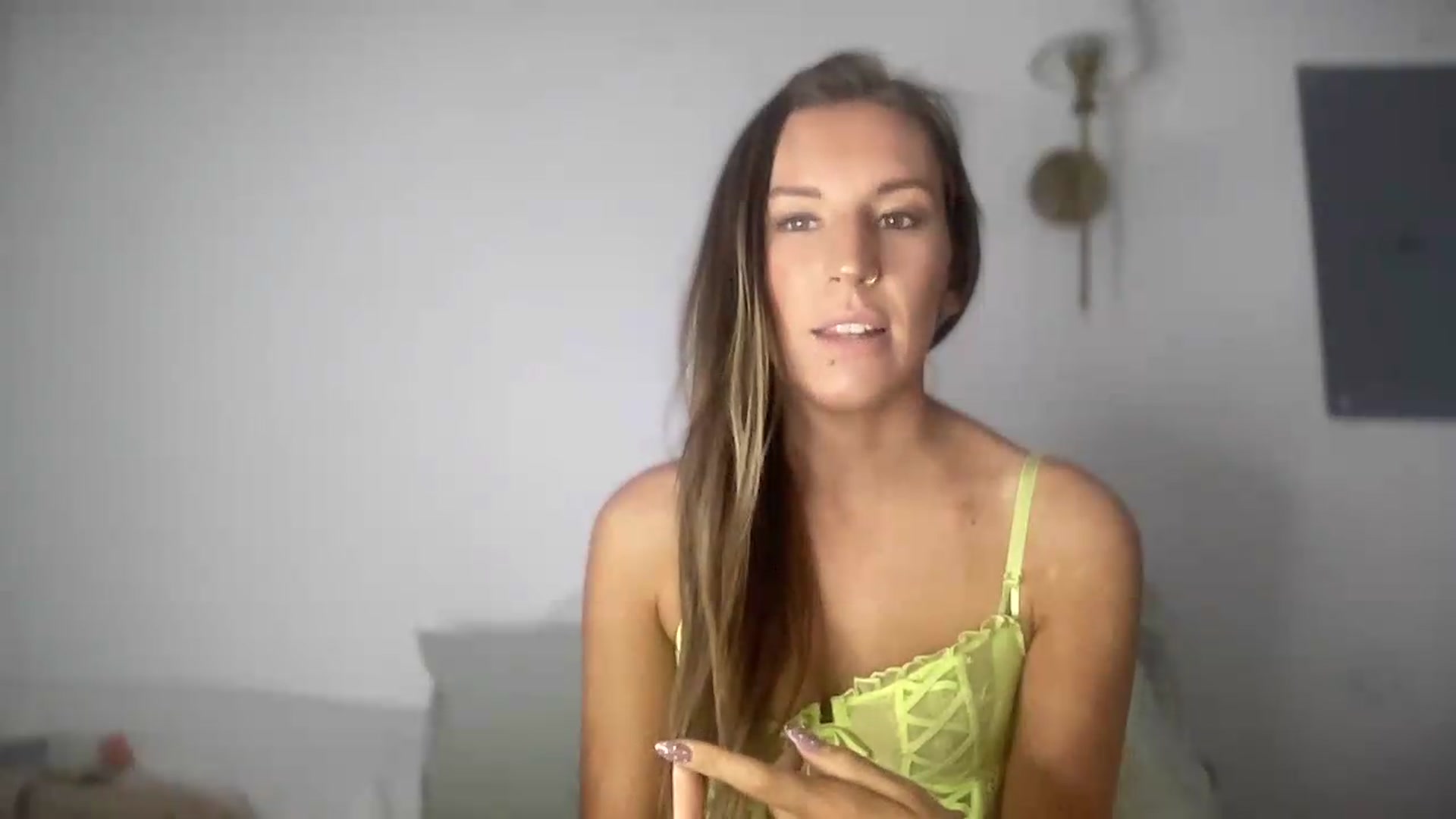 Gallery image thumbnail from Nicole_banks's myfreecams stream on, 09/25/2026, 08:30 image 18 of 20
