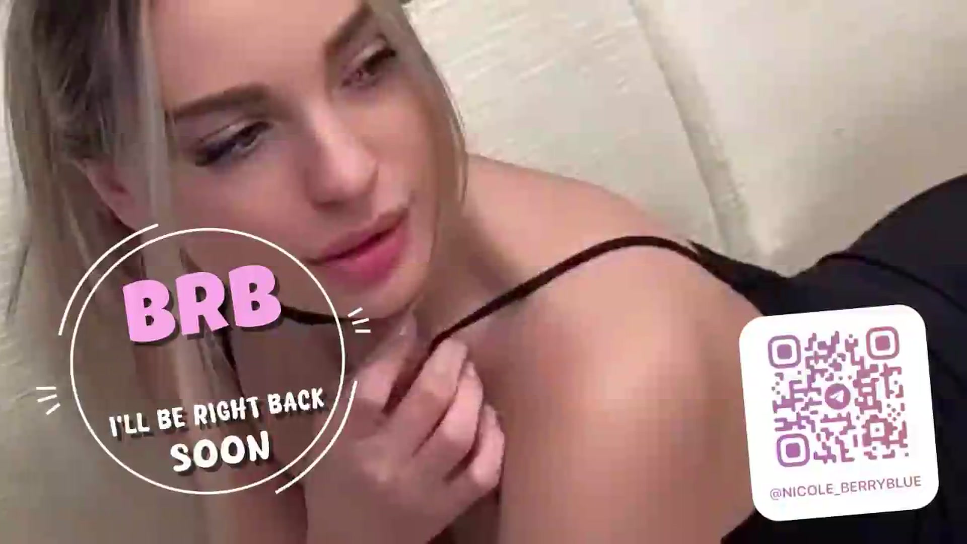 Gallery image thumbnail from Nicole_blueberry's myfreecams stream on, 08/14/2026, 20:46 image 16 of 20