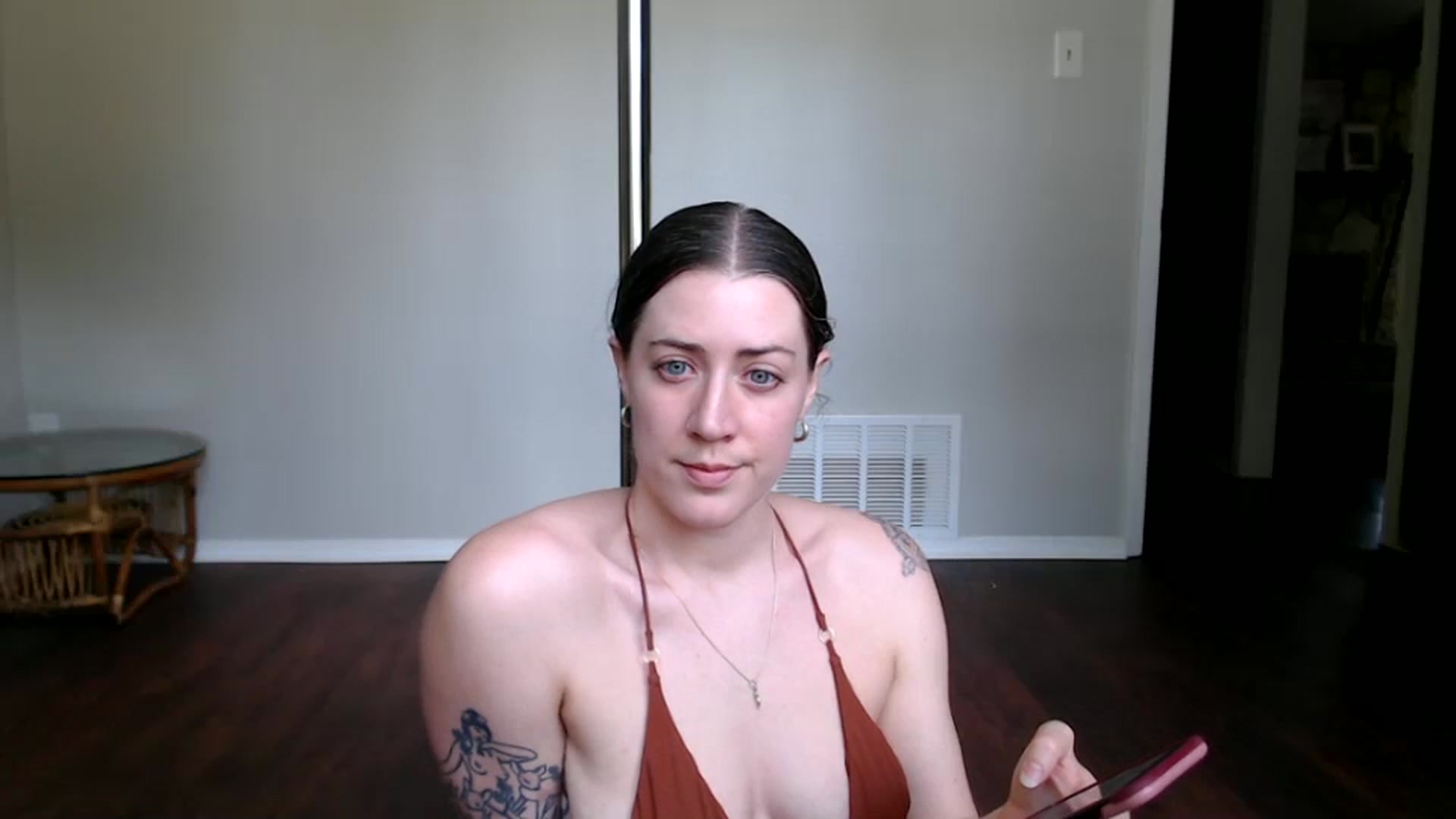 Gallery image thumbnail from Nicole_quinn's myfreecams stream on, 06/10/2024, 19:25 image 13 of 20