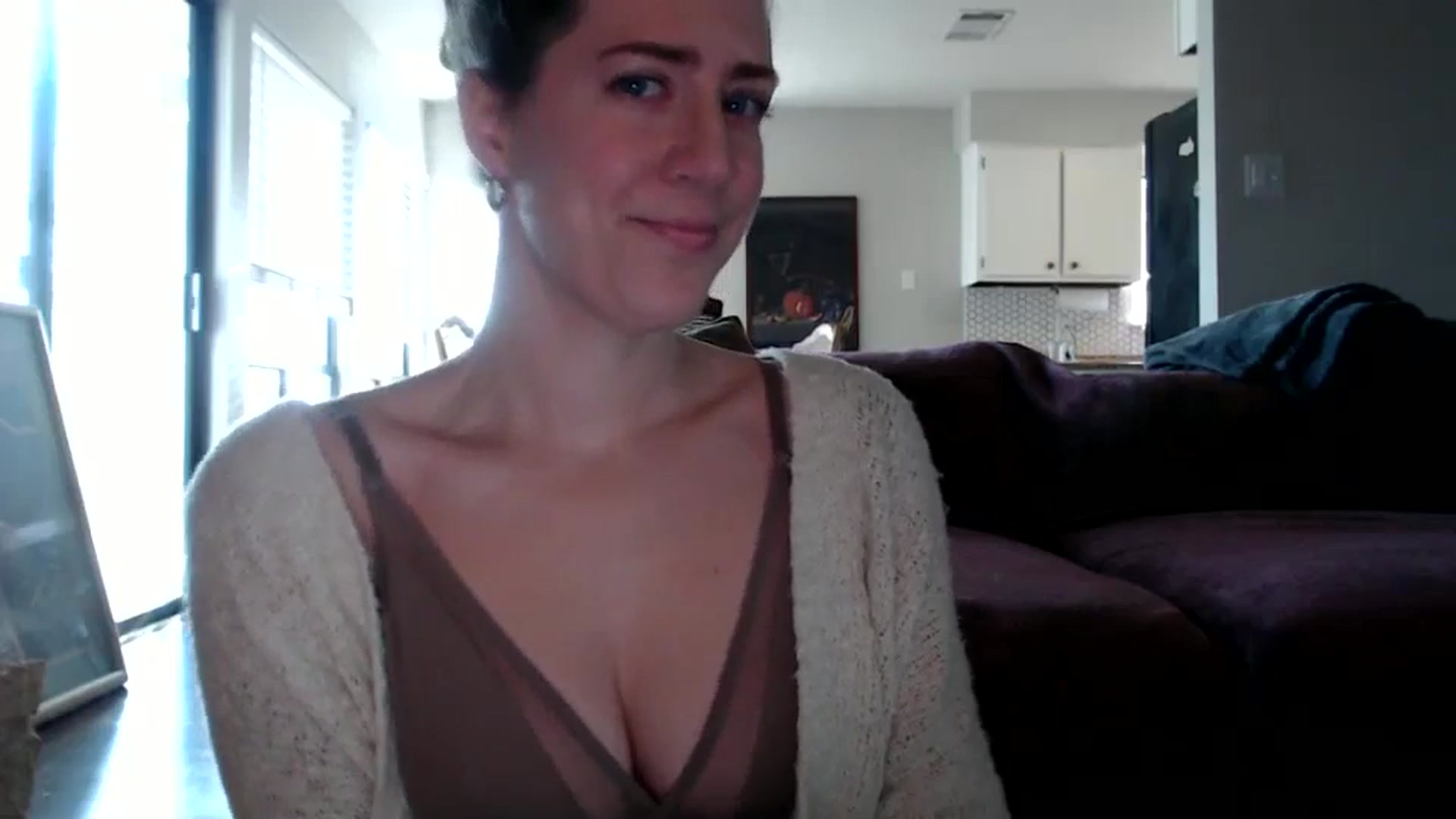 Gallery image thumbnail from Nicole_quinn's myfreecams stream on, 10/16/2024, 14:02 image 15 of 20