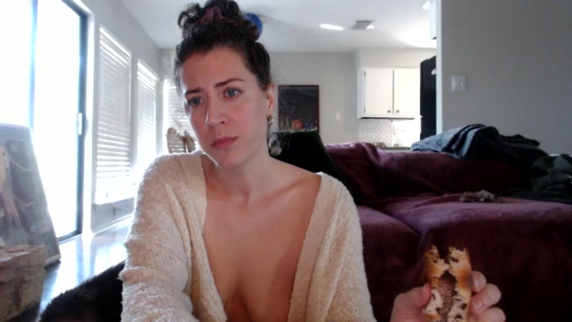 Gallery image thumbnail from Nicole_quinn's myfreecams stream on, 10/16/2024, 17:13 image 3 of 20