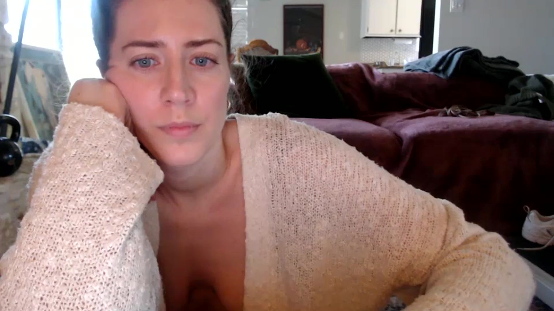Gallery image thumbnail from Nicole_quinn's myfreecams stream on, 10/16/2024, 18:07 image 19 of 20
