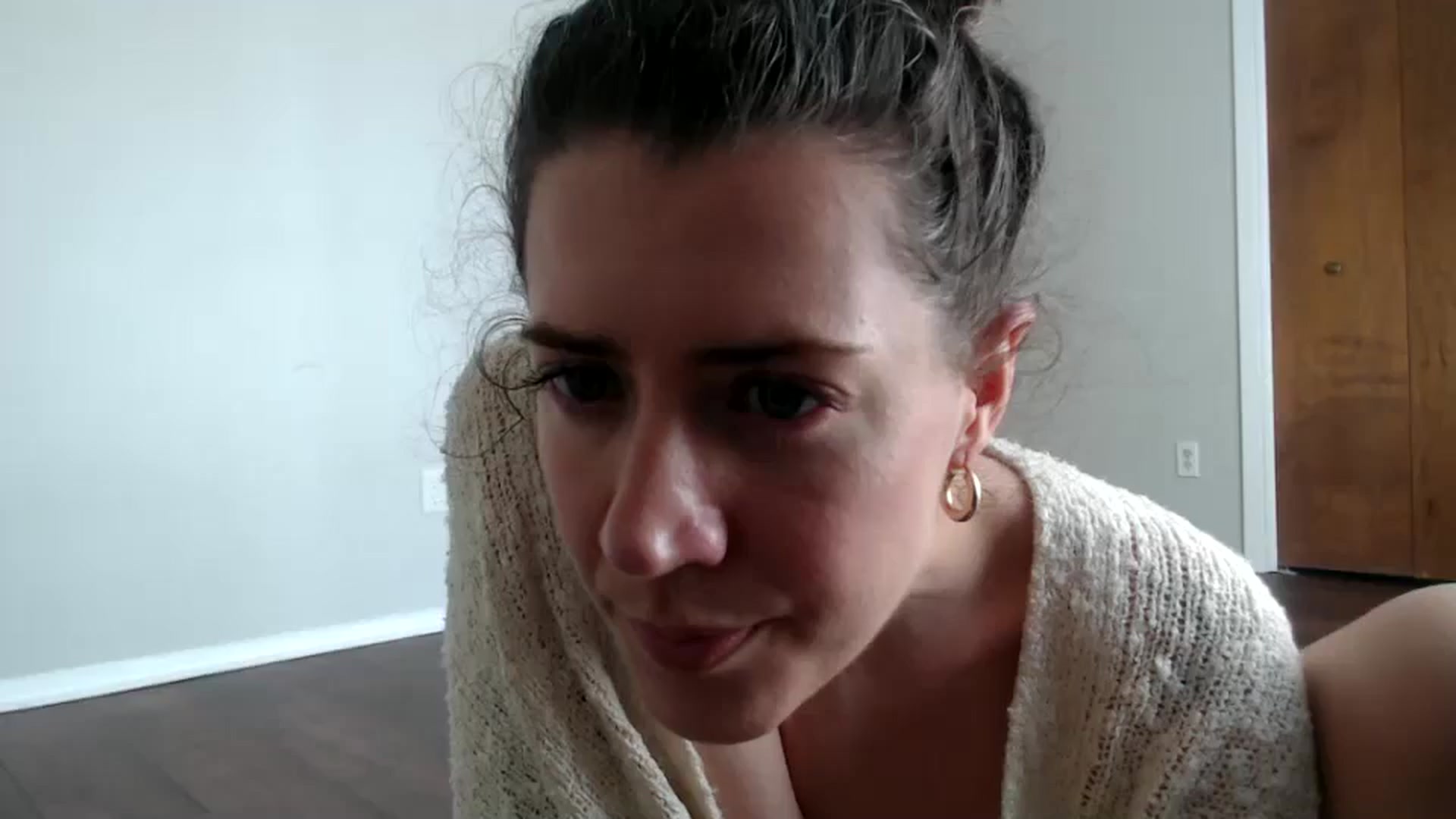 Gallery image thumbnail from Nicole_quinn's myfreecams stream on, 10/16/2024, 18:40 image 7 of 20