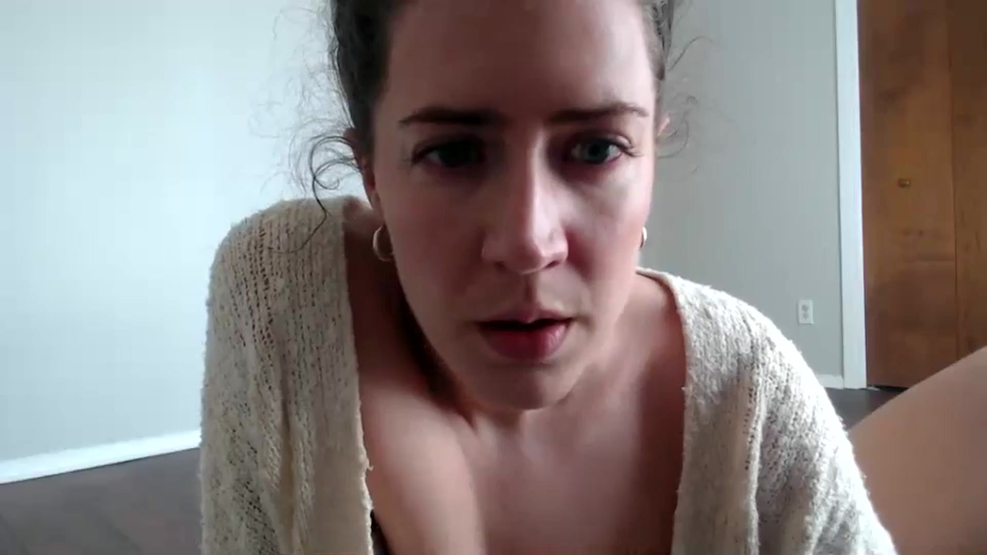 Gallery image thumbnail from Nicole_quinn's myfreecams stream on, 10/16/2024, 18:40 image 2 of 20