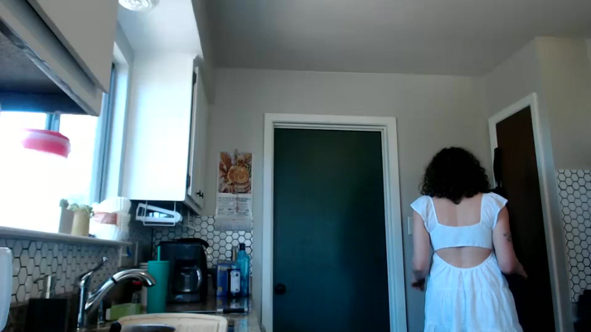 Gallery image thumbnail from Nicole_quinn's myfreecams stream on, 10/21/2024, 20:27 image 4 of 20