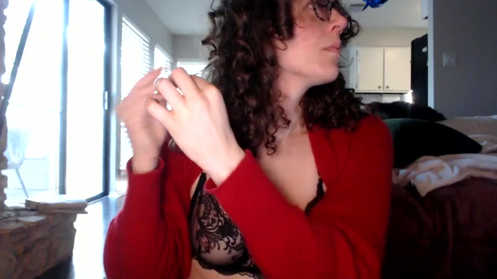 Gallery image thumbnail from Nicole_quinn's myfreecams stream on, 10/22/2024, 13:32 image 19 of 20