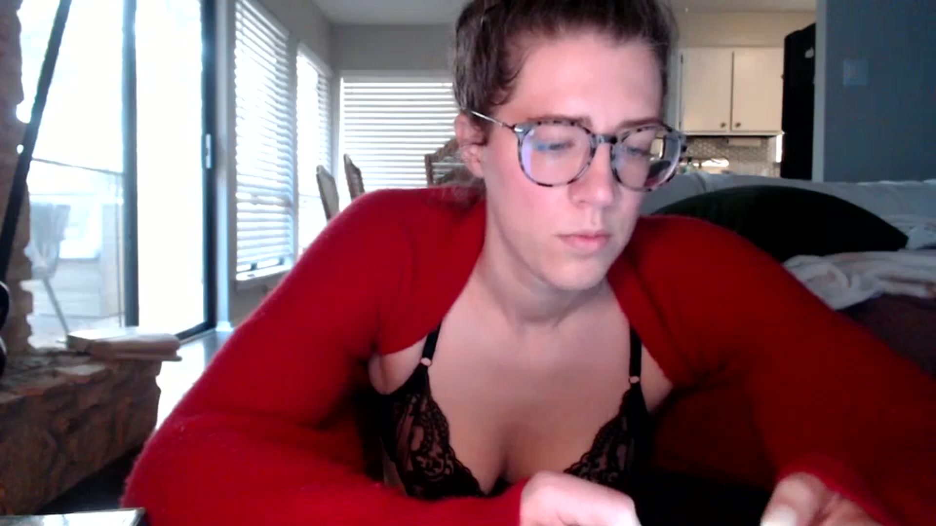 Gallery image thumbnail from Nicole_quinn's myfreecams stream on, 10/22/2024, 13:32 image 6 of 20