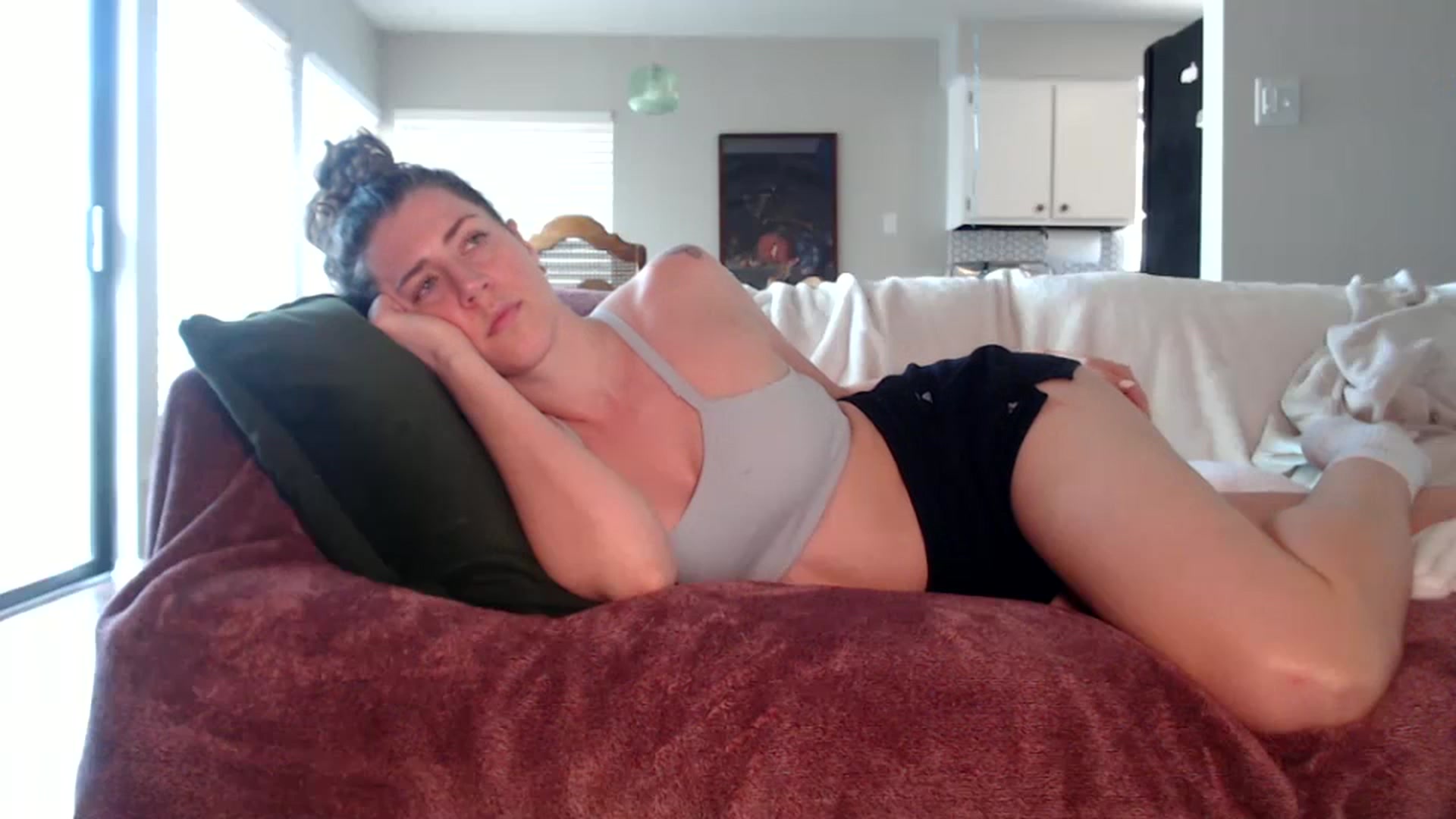 Gallery image thumbnail from Nicole_quinn's myfreecams stream on, 10/22/2024, 20:04 image 3 of 20