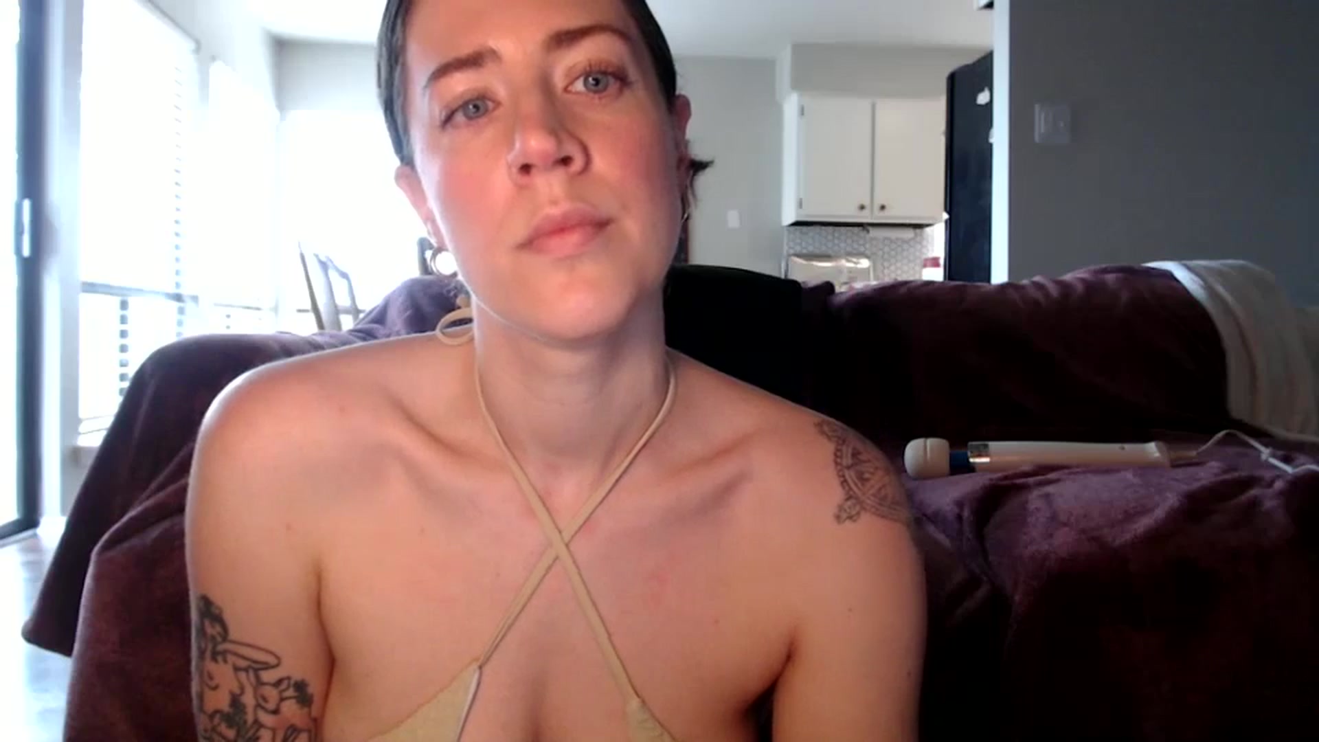 Gallery image thumbnail from Nicole_quinn's myfreecams stream on, 10/24/2024, 15:07 image 6 of 20