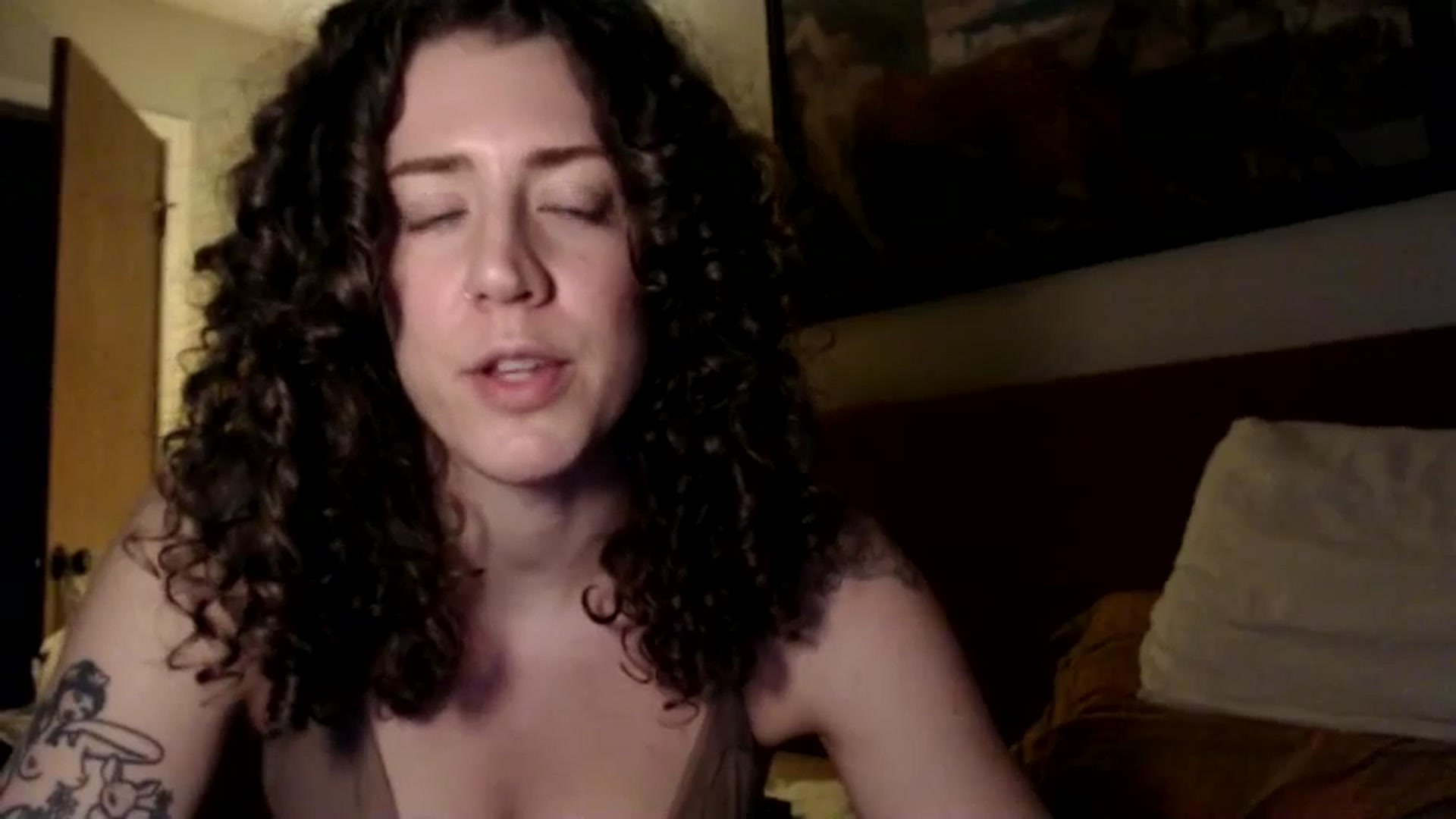 Gallery image thumbnail from Nicole_quinn's myfreecams stream on, 10/26/2024, 24:18 image 15 of 20