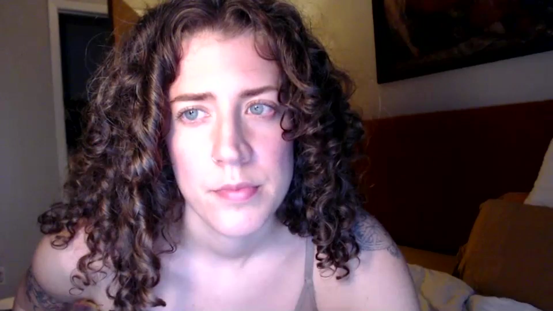 Gallery image thumbnail from Nicole_quinn's myfreecams stream on, 10/26/2024, 24:18 image 4 of 20