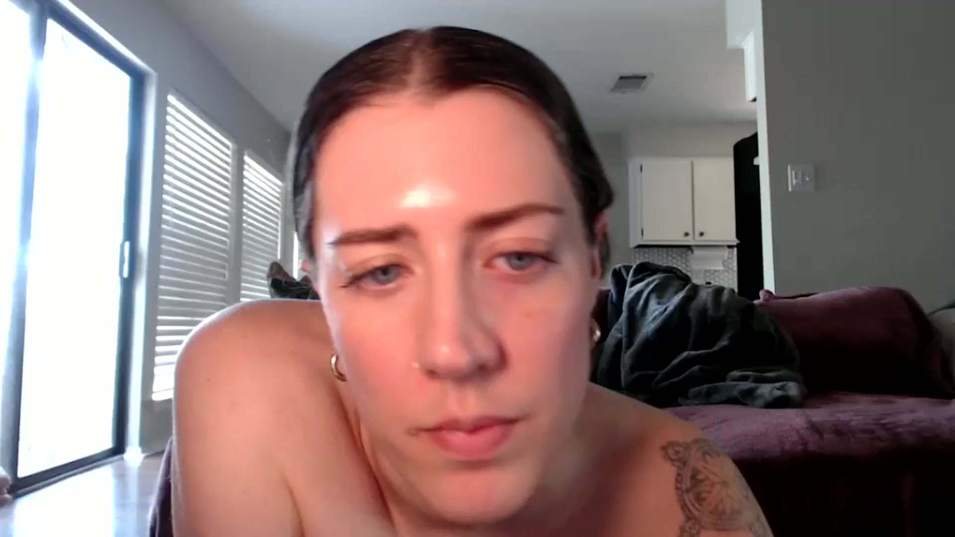 Gallery image thumbnail from Nicole_quinn's myfreecams stream on, 10/29/2024, 20:17 image 20 of 20